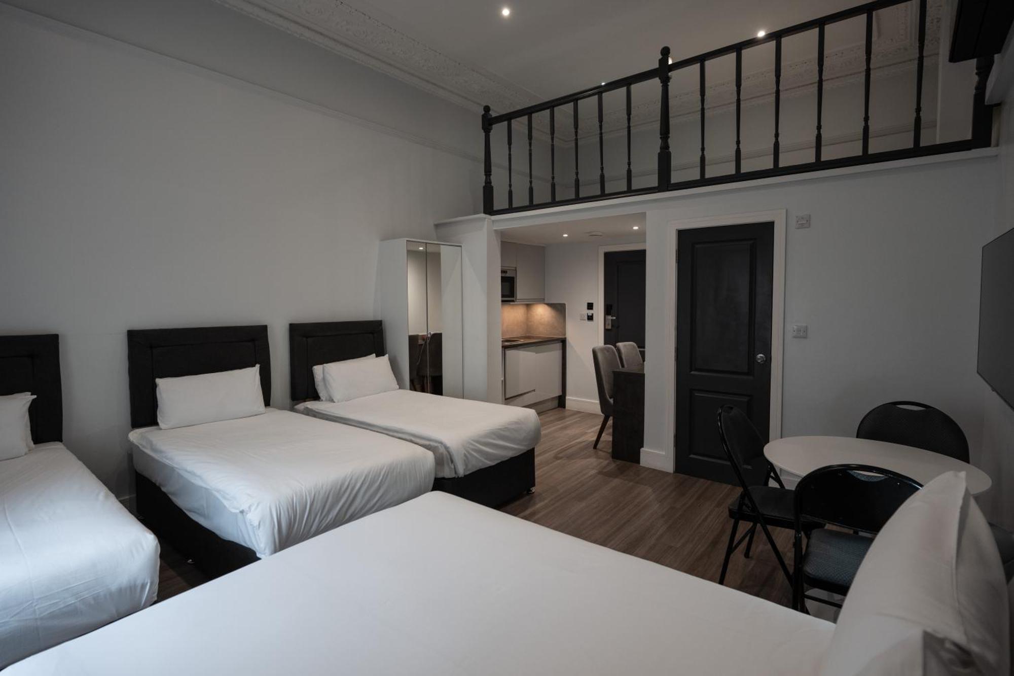 Cosy Family Studio