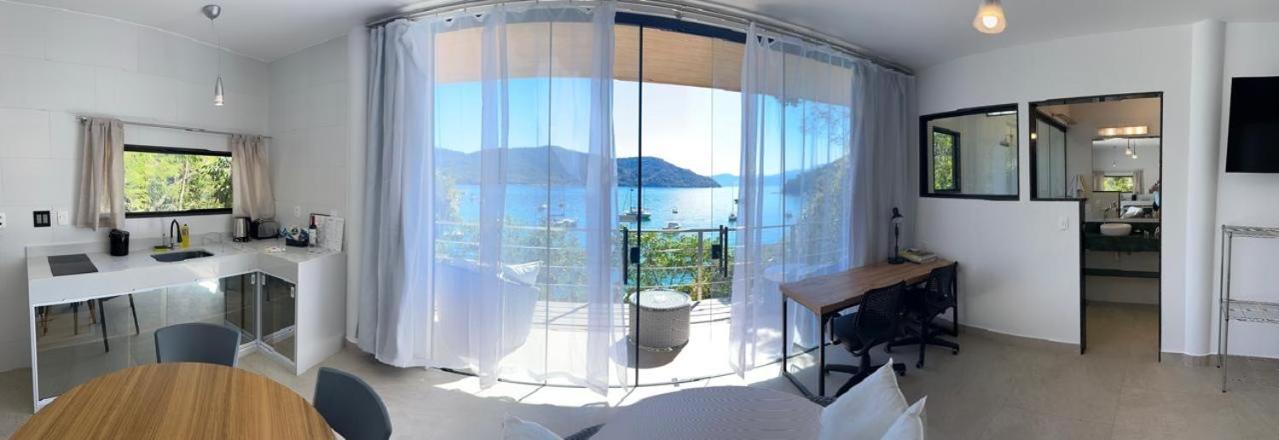 Queen Room Sea View