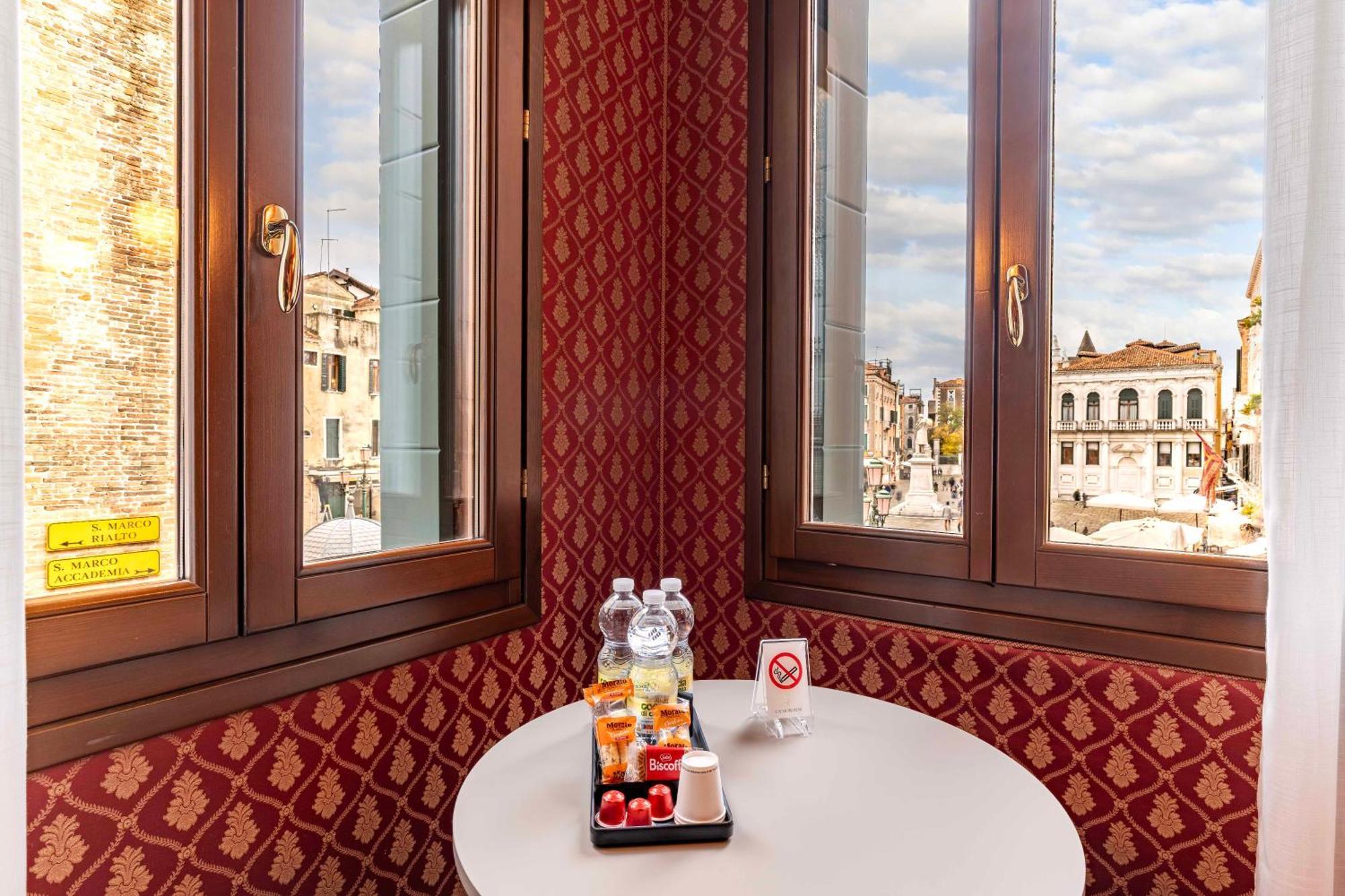 Triple Room City View