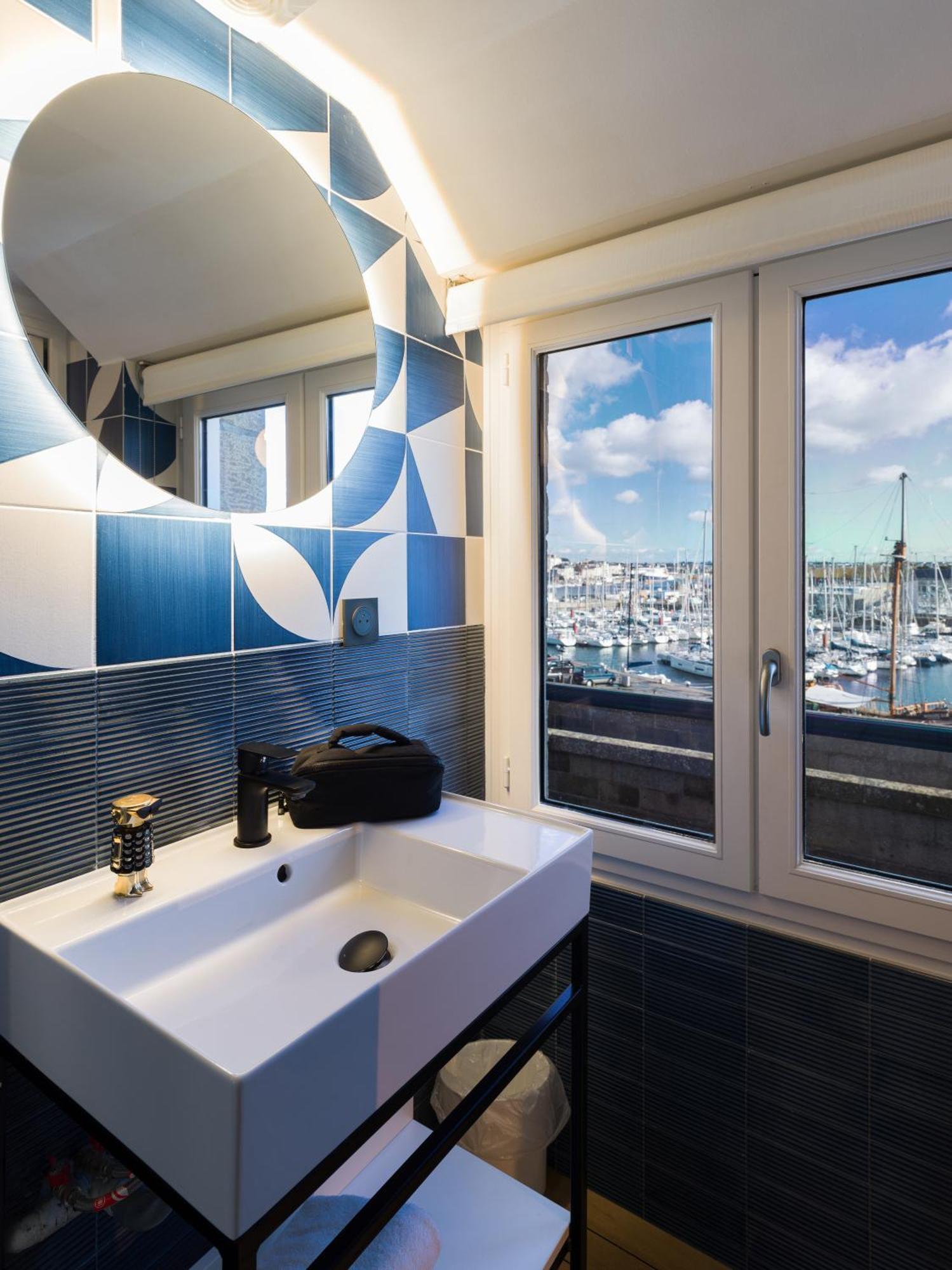 Twin Room Harbour View