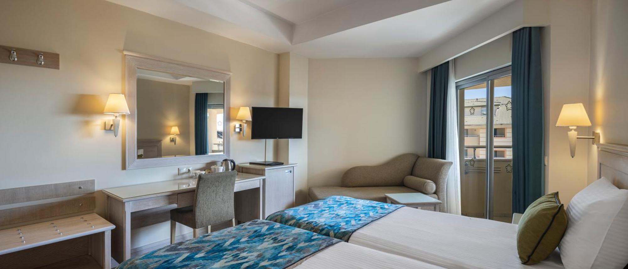 Double or Twin Room Balcony