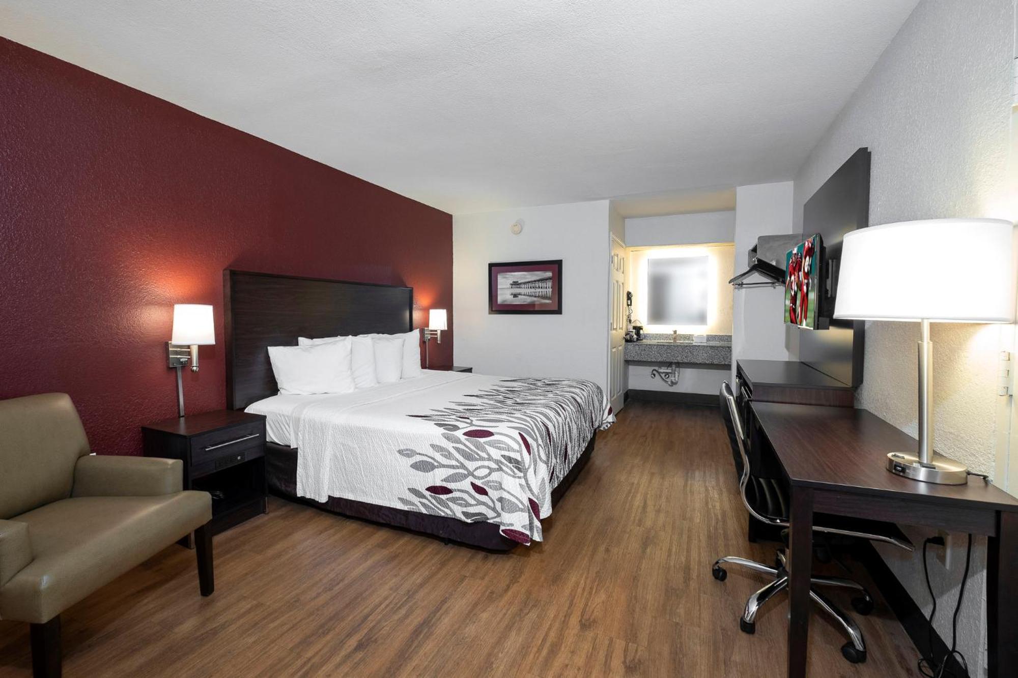 Superior King Room Disability Access Non-Smoking