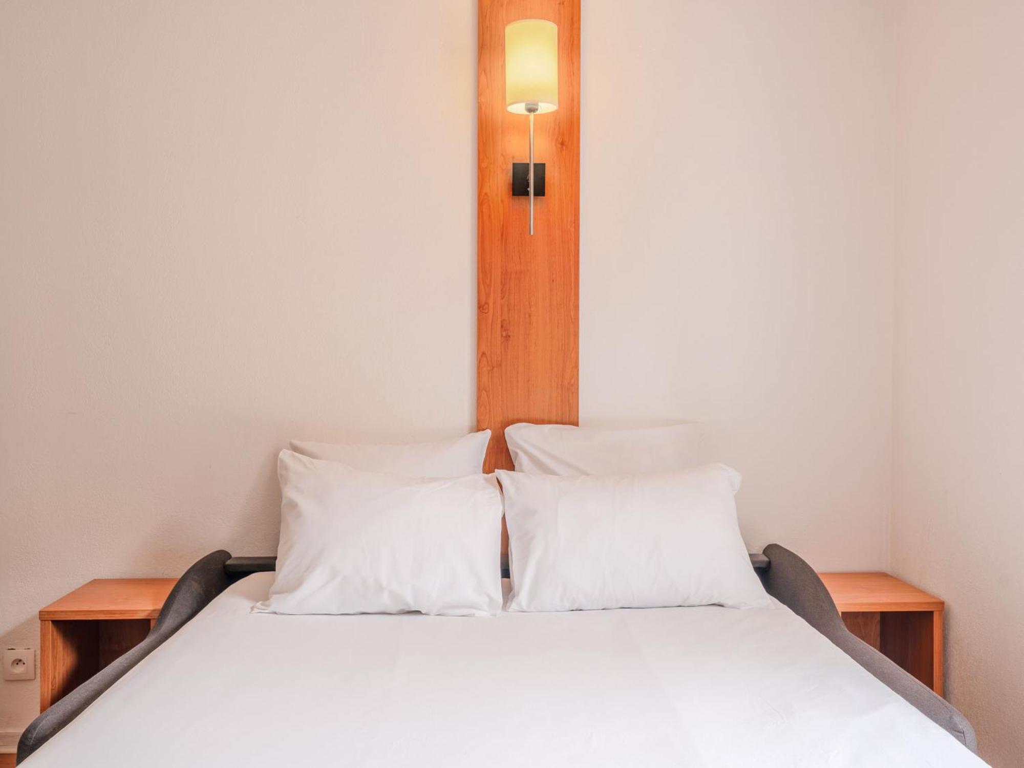 One-Bedroom Apartment,1742708849:JPEG