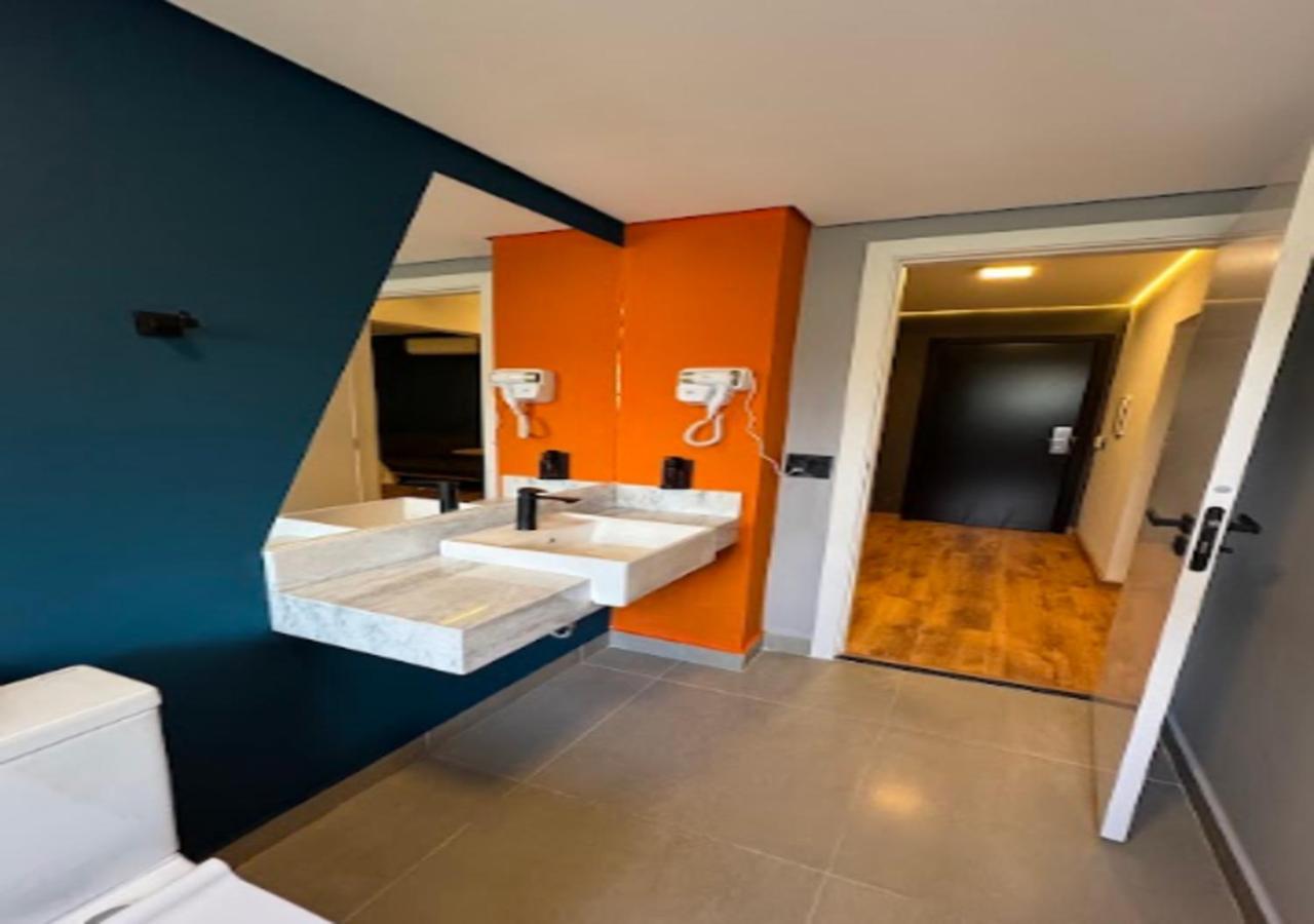 Suite Apartment