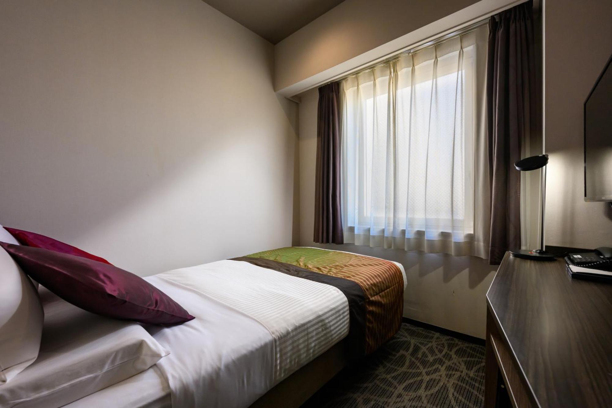 Standard Double Room Small Double Bed Non-Smoking
