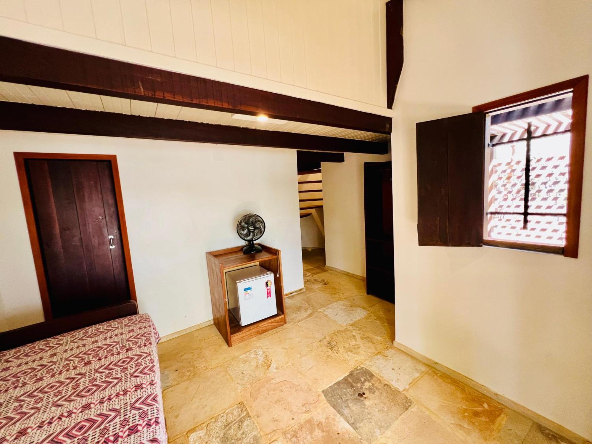 Family Room Lake View