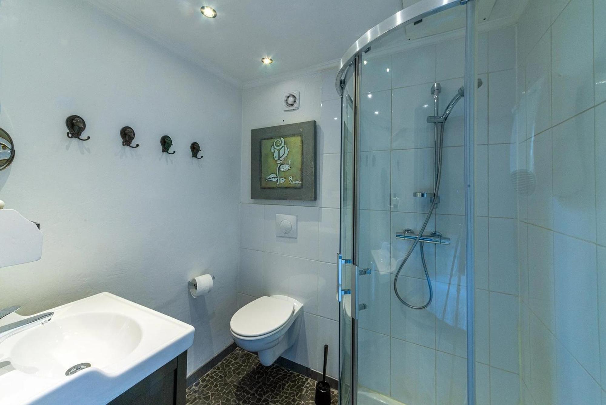 Deluxe Triple Room,1742741454:JPEG