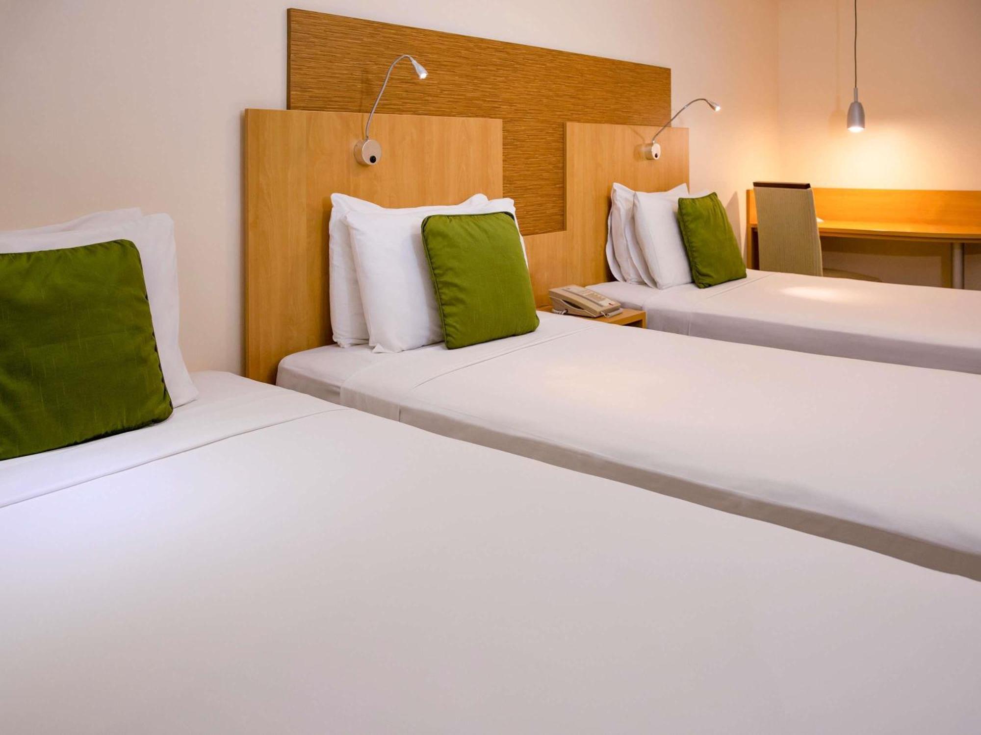 Standard Room Three Single Beds
