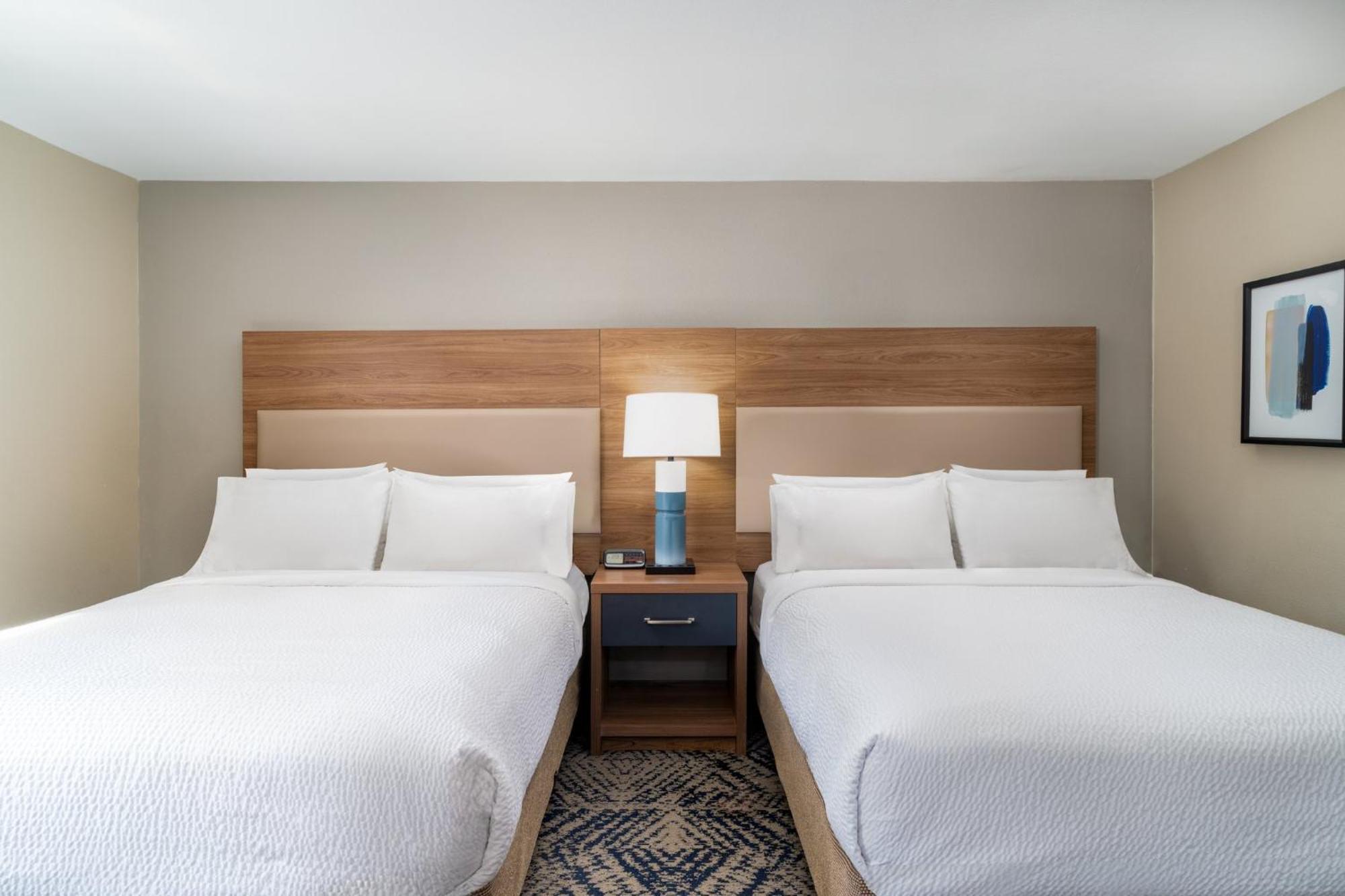 Queen Studio Suite Two Queen Beds Full Kitchen