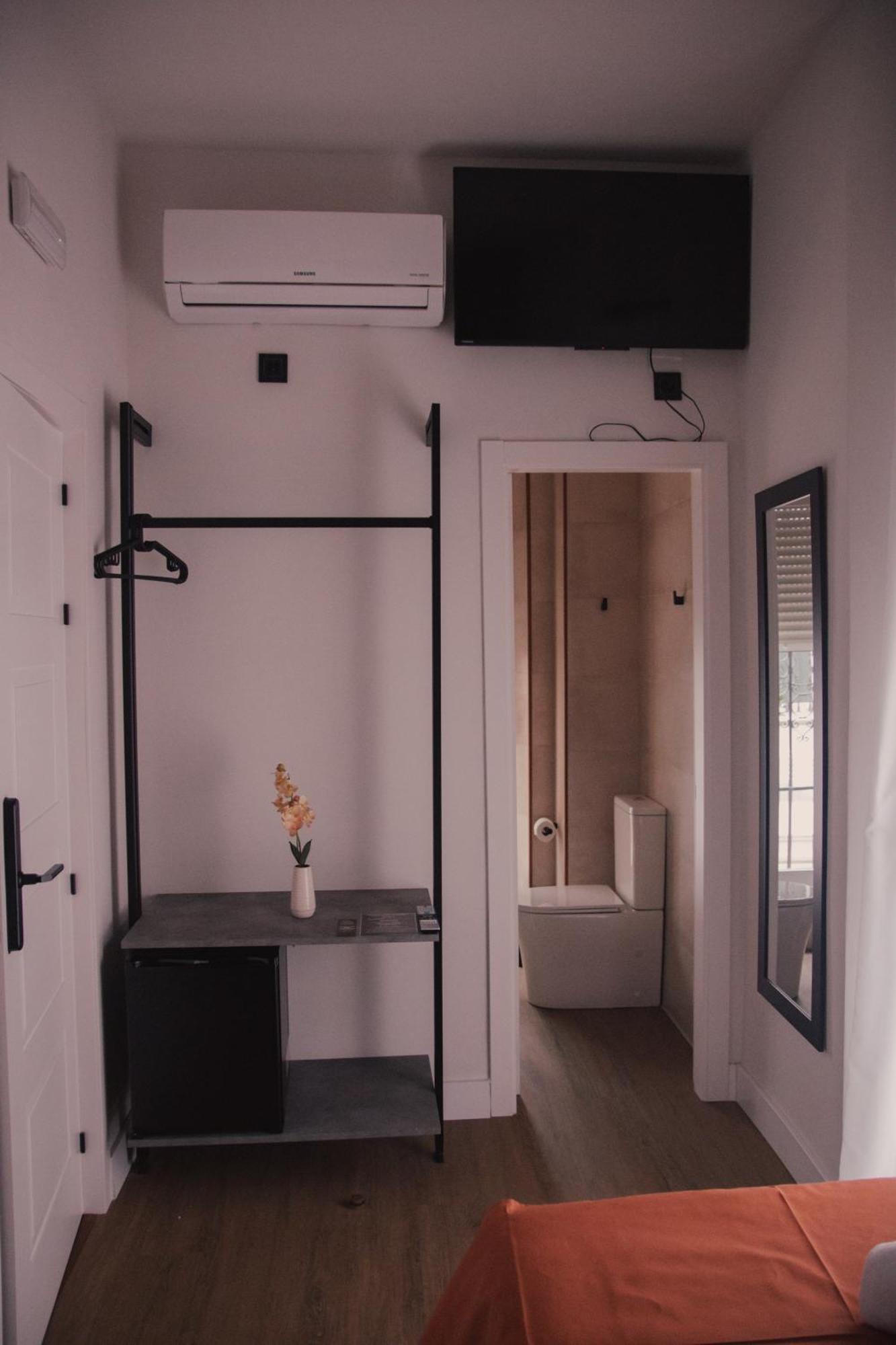 Superior Single Room
