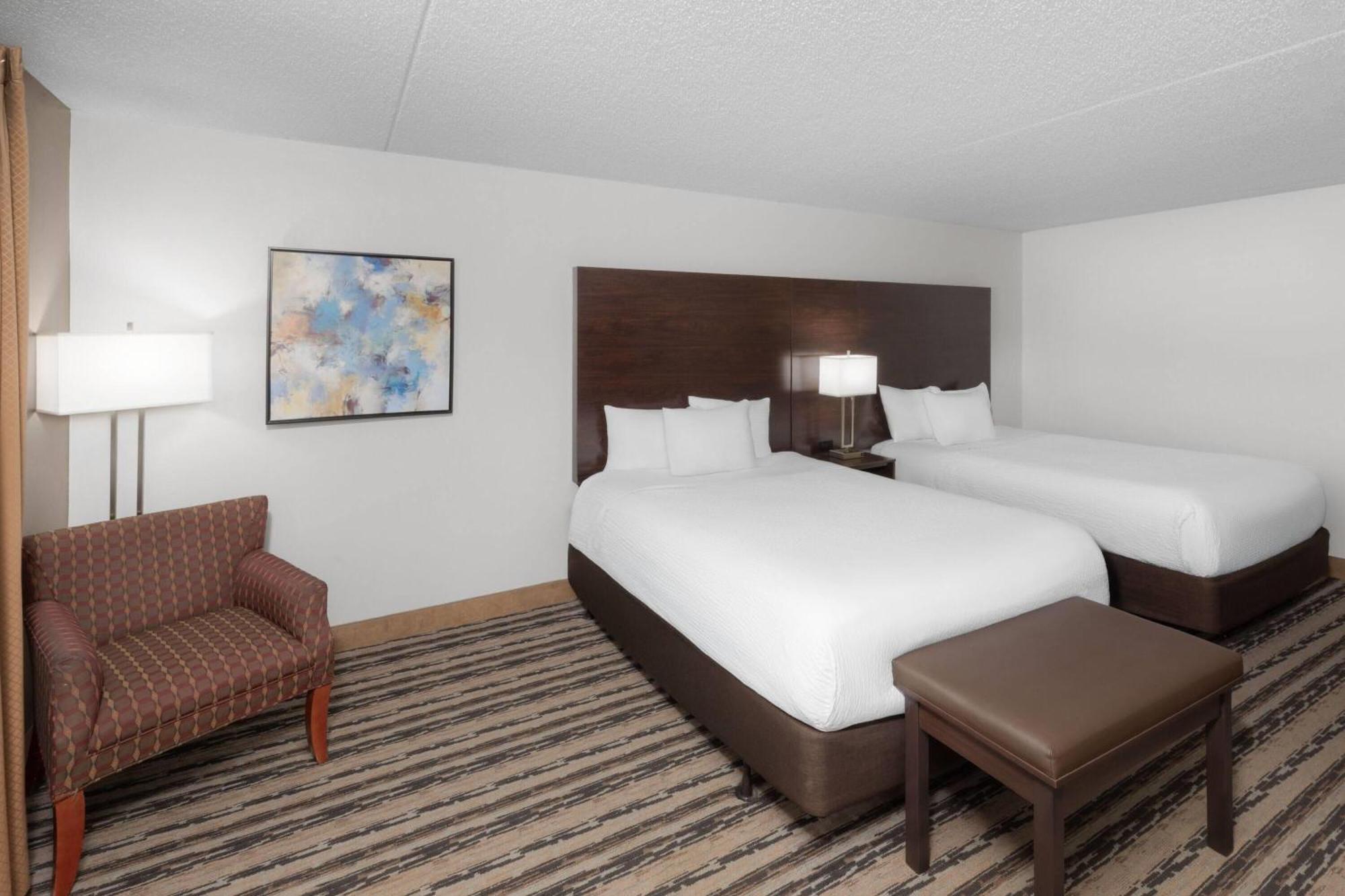 Queen Room Two Queen Beds or Second Floor Non-Smoking