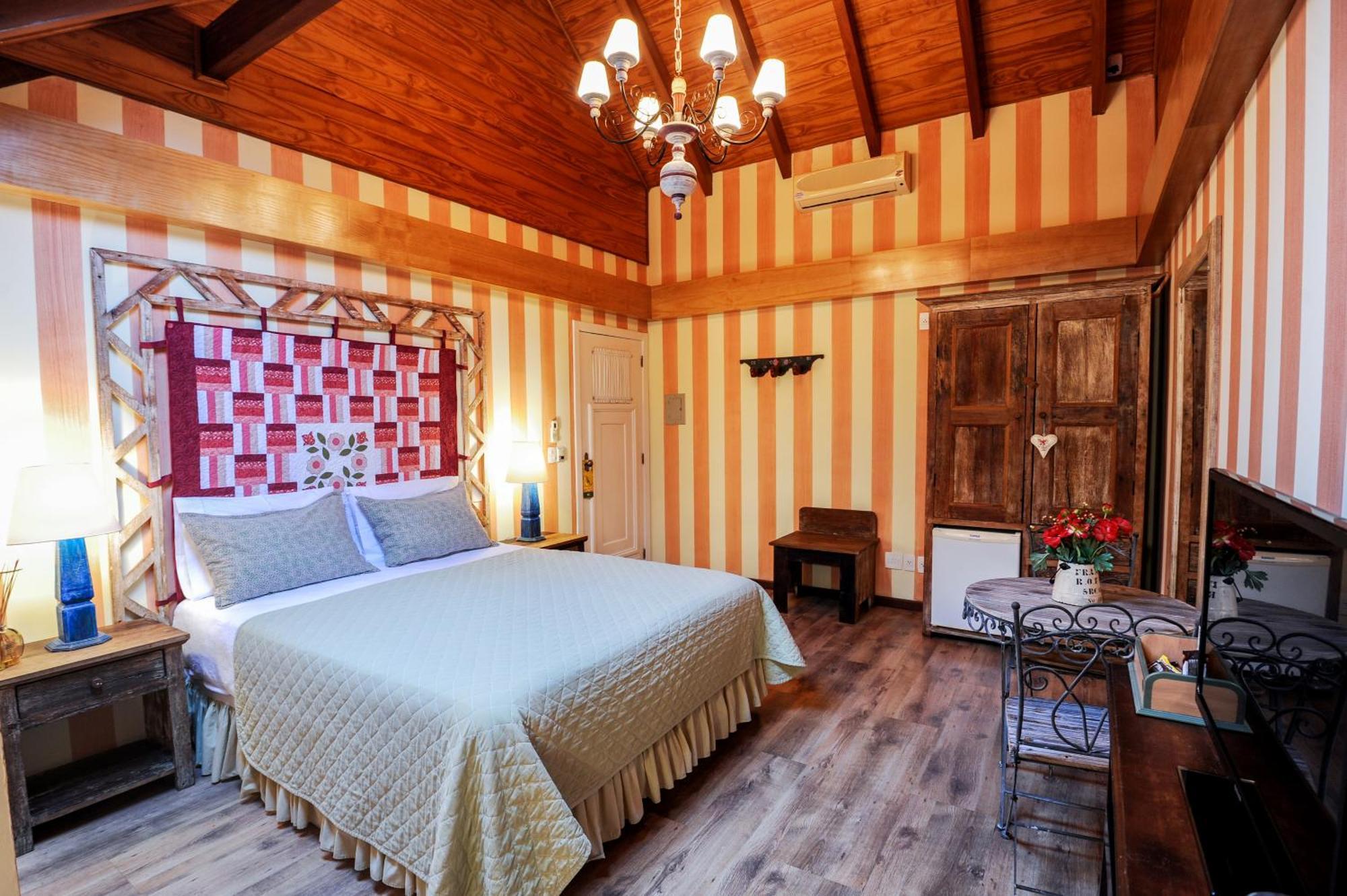 Luxury Triple Room