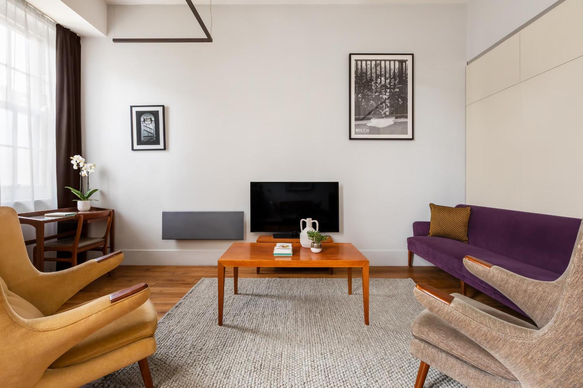 One-Bedroom Suite