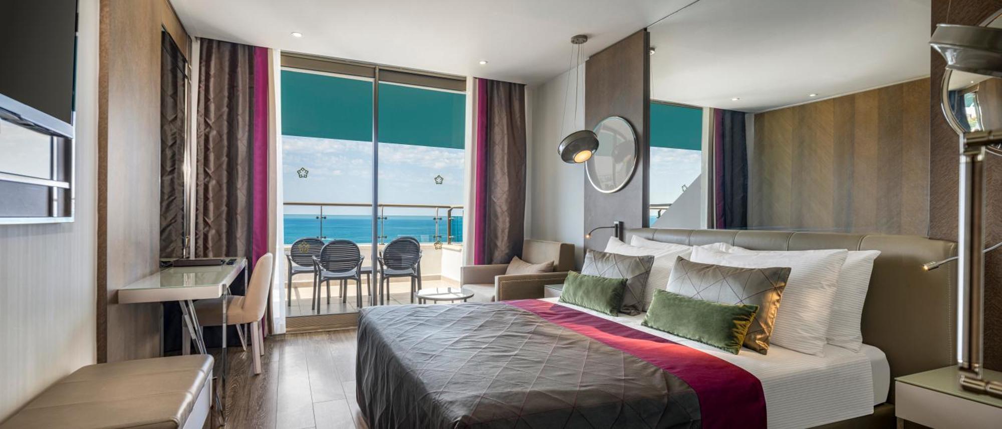 Family Room Sea View