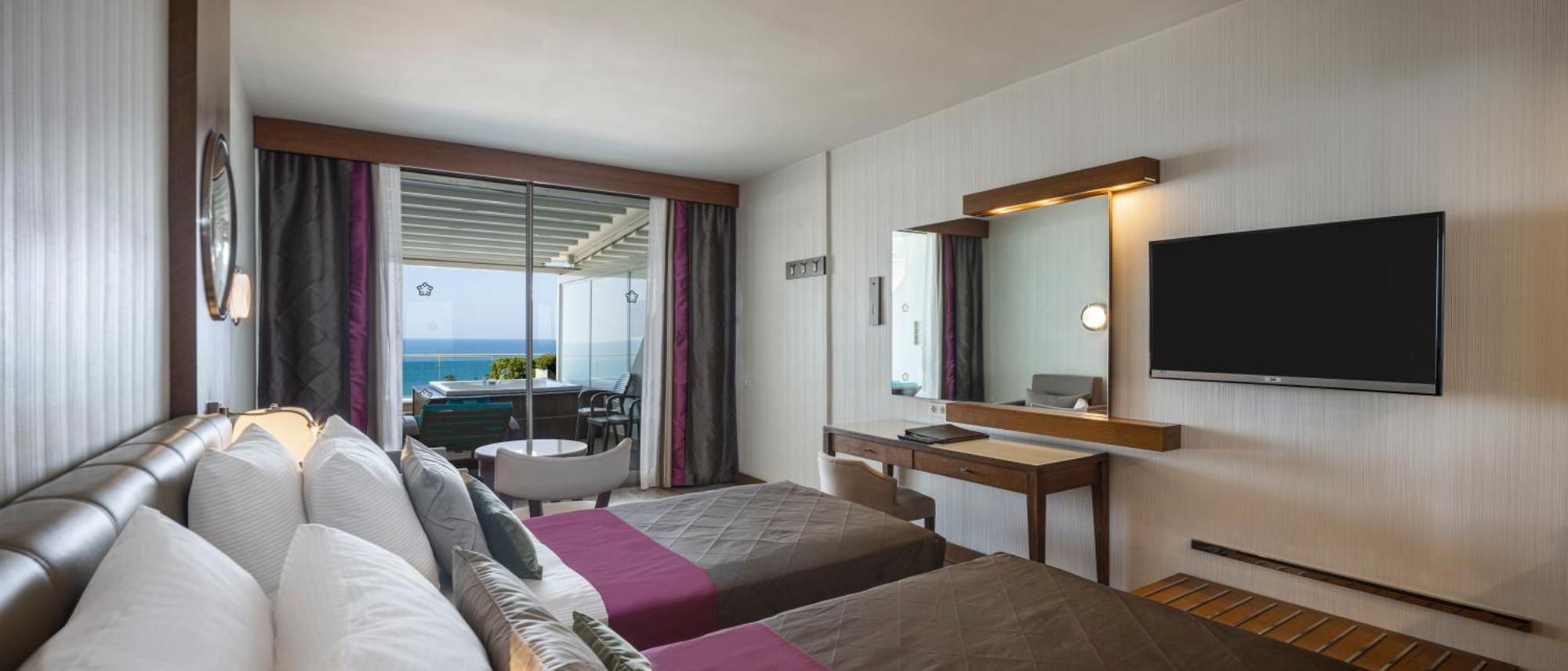 Deluxe Terrace Room With Jacuzzi,1742761925:JPEG