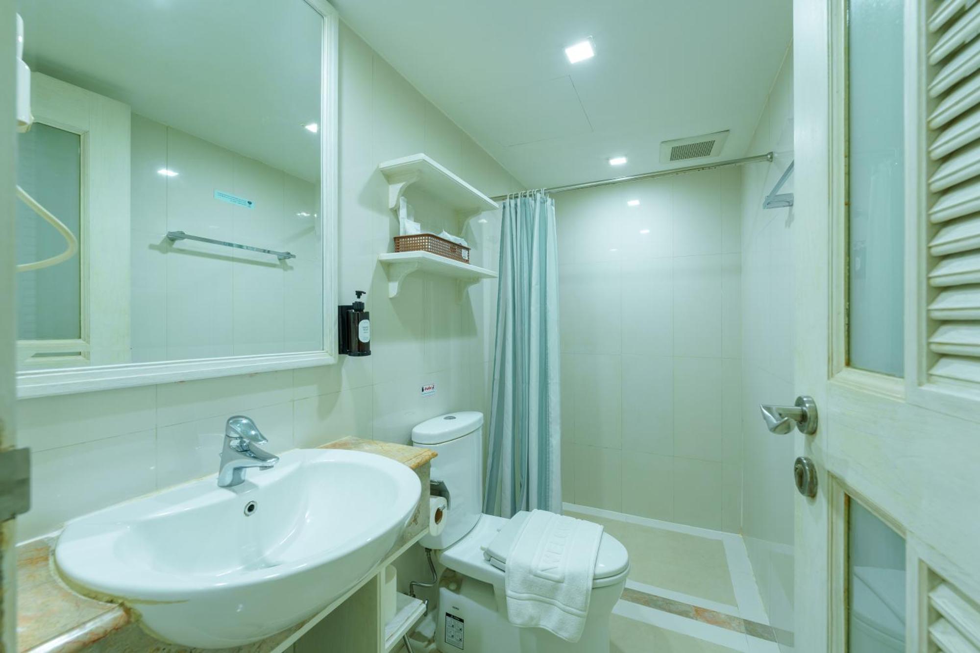 Three-Bedroom Suite,1742763430:JPEG