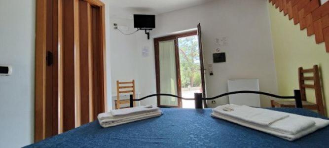 Double Room,1742777282:JPEG