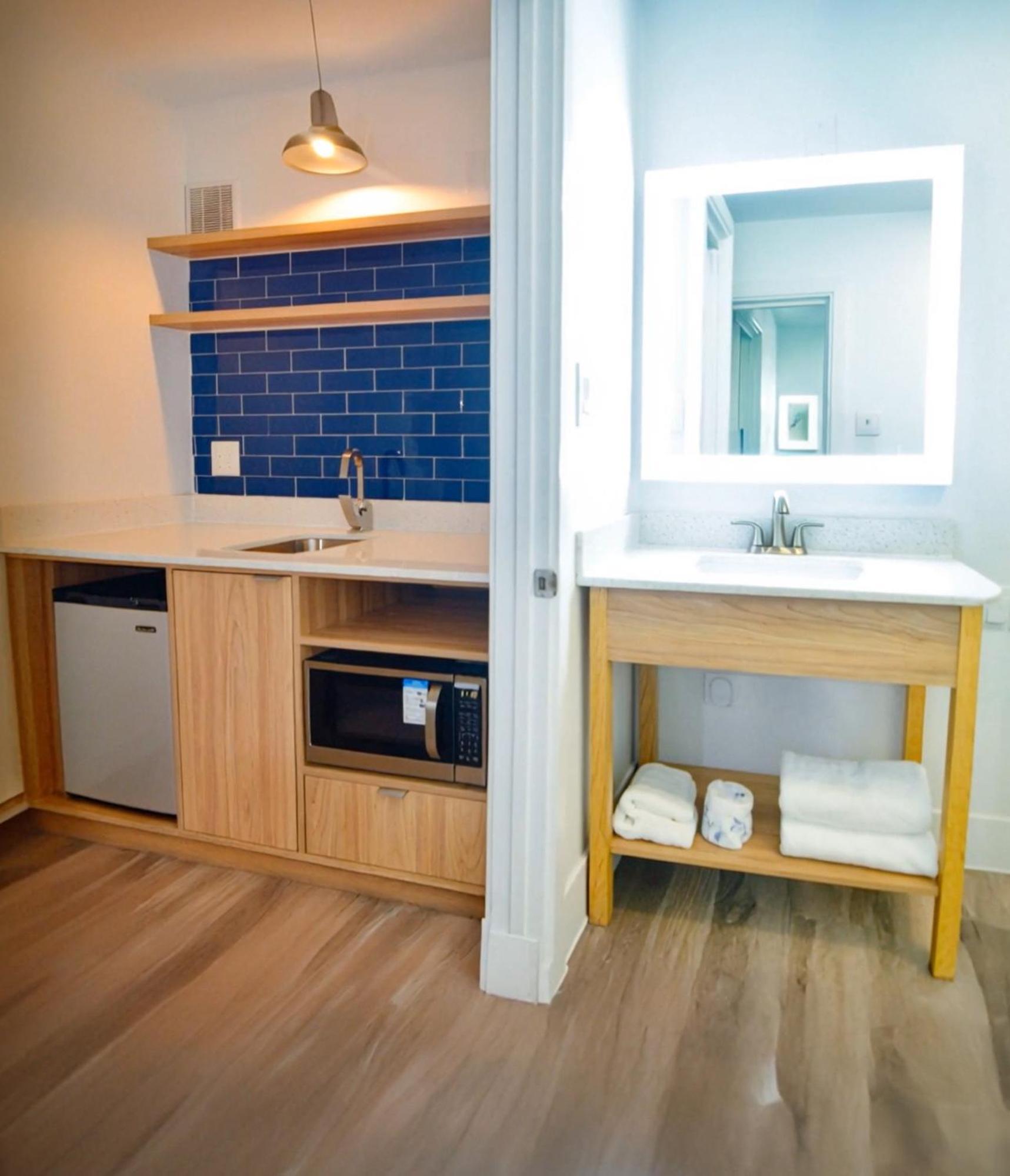 Studio Double Room Two Double Beds