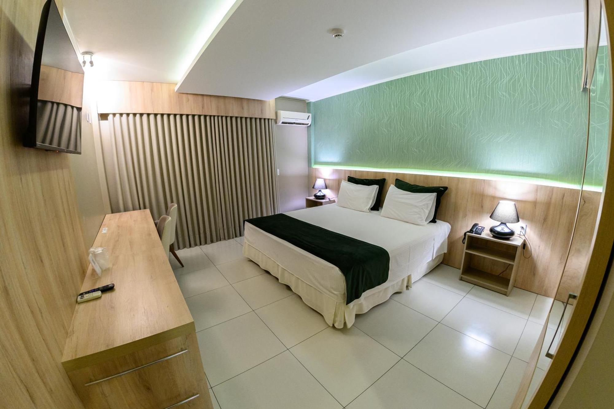 Quarto Casal Luxo,1742782663:JPEG