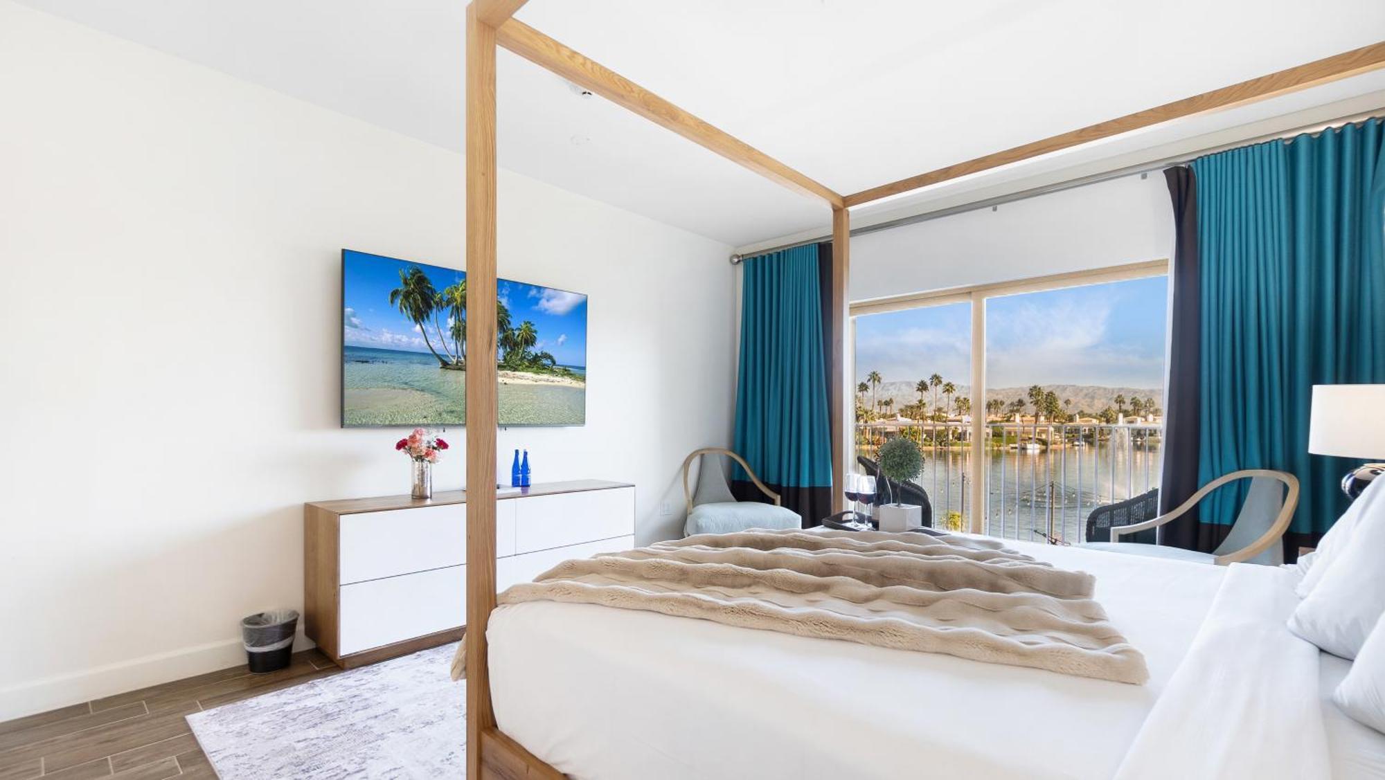 Premium Lakeview