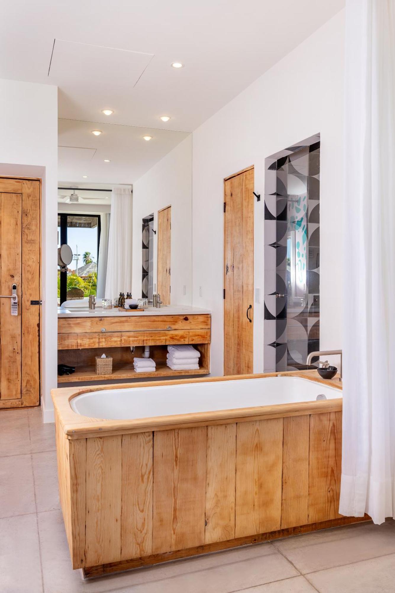 Double Room Spa Bath