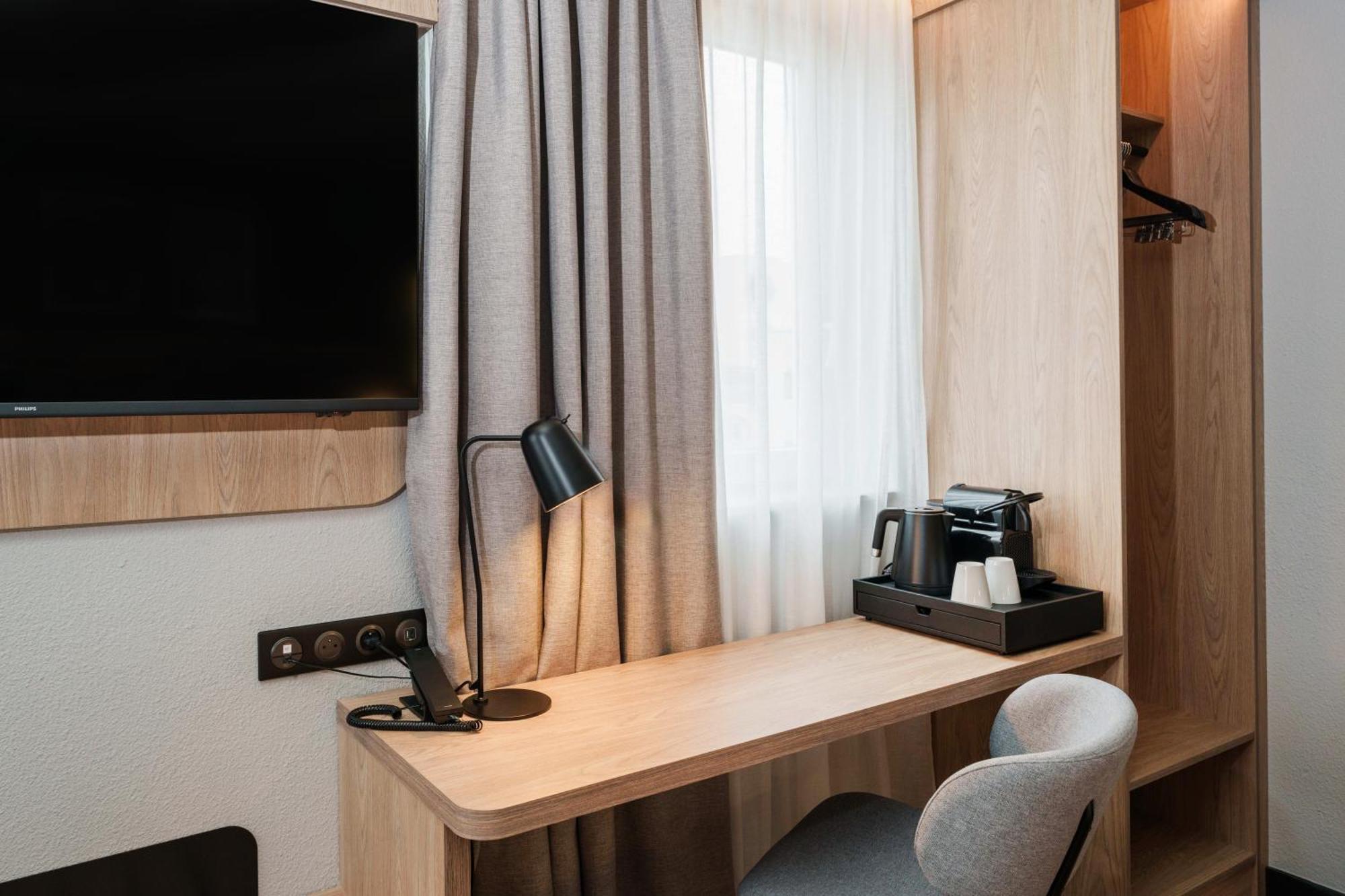 Superior Queen Room