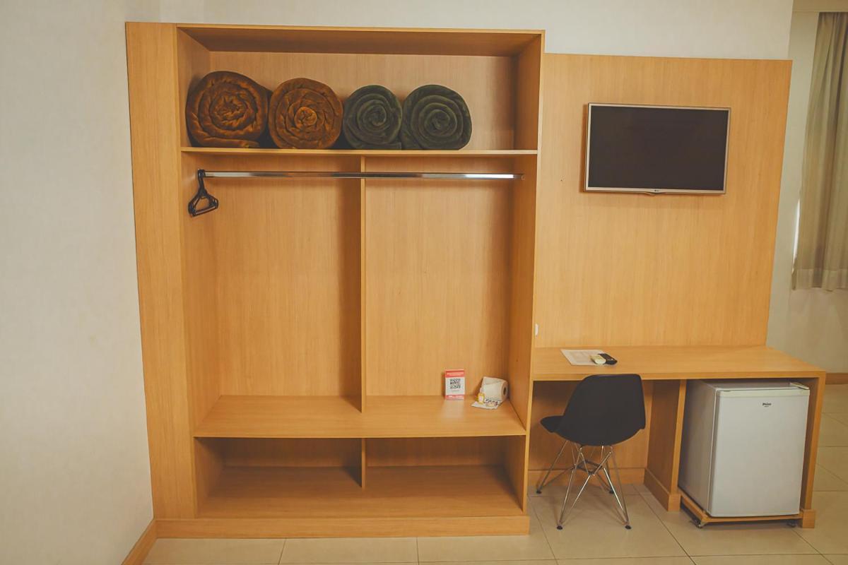 Large Double or Twin Room