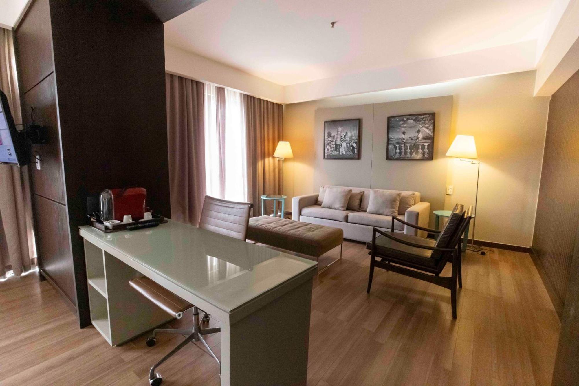 Executive Suite