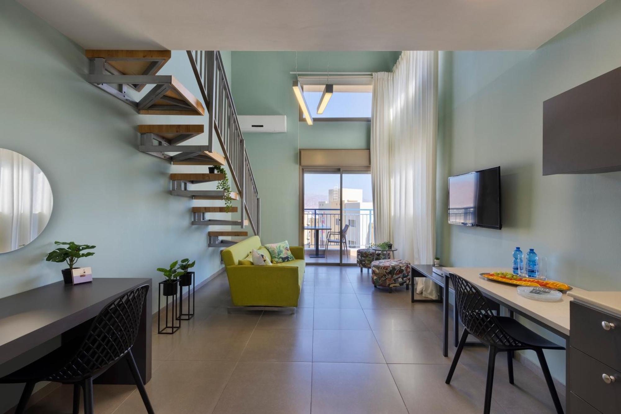Family Gallery Apartment Balcony