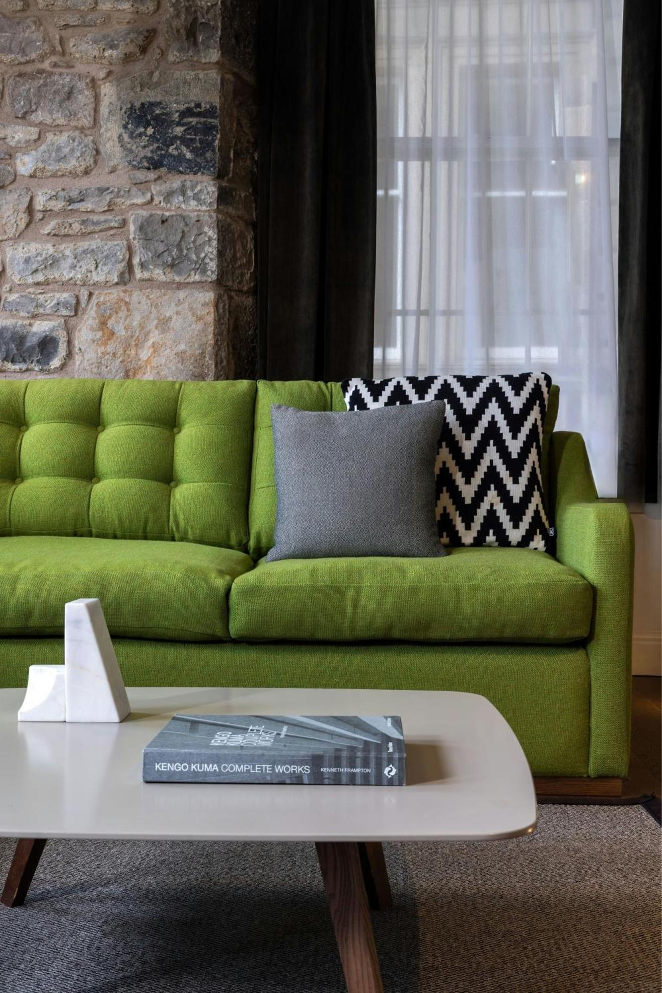 One-Bedroom Double Suite Sofa Bed
