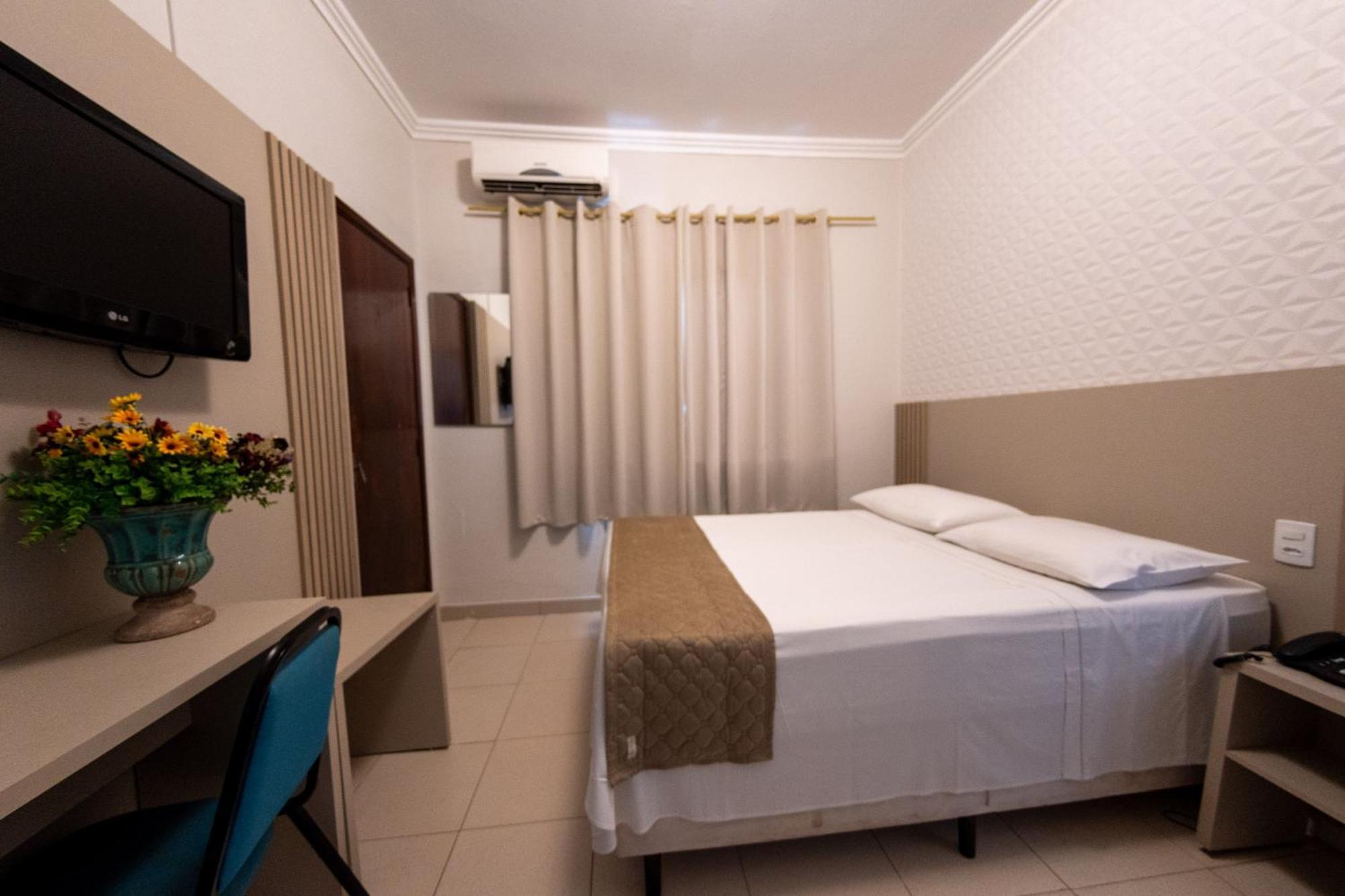 Double or Twin Room,1758361369:JPEG