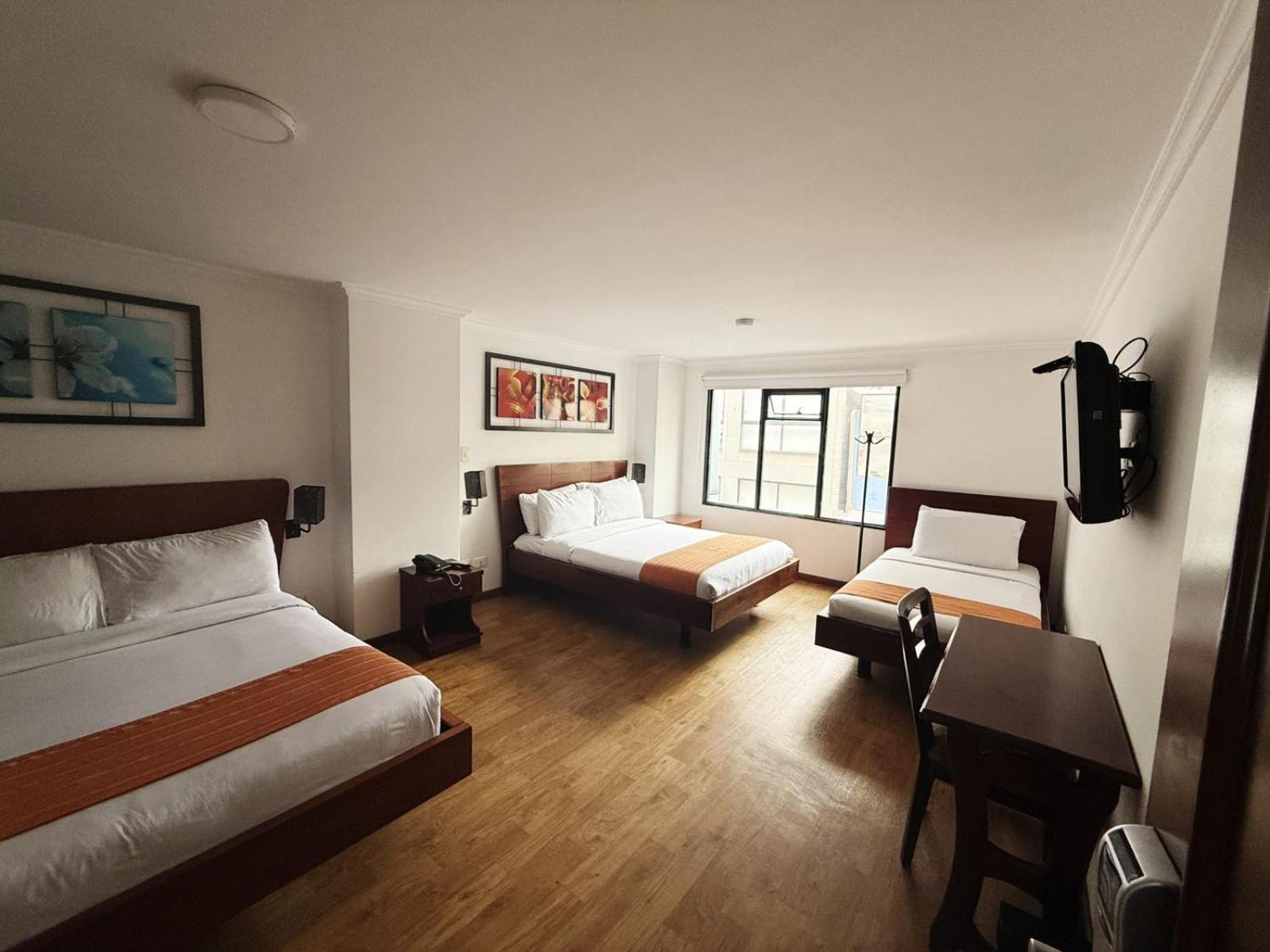 Classic Quadruple Room