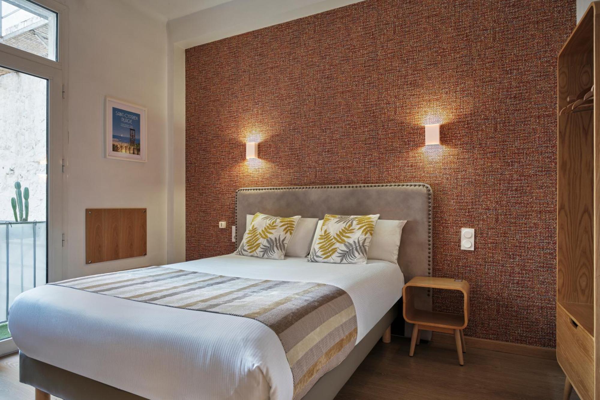 Double Room,1742820626:JPEG