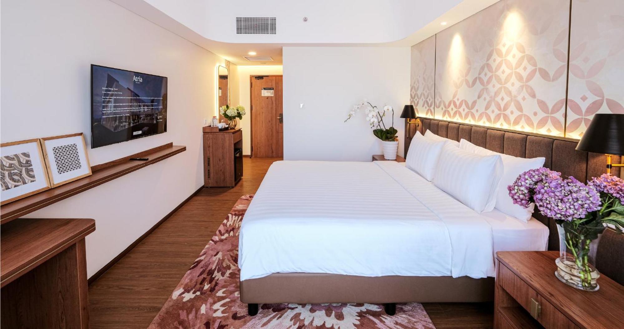 Premier King Room,1742838263:JPEG