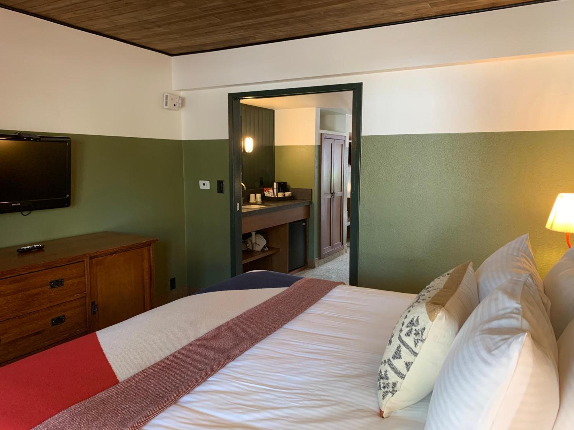 Jasper Suite