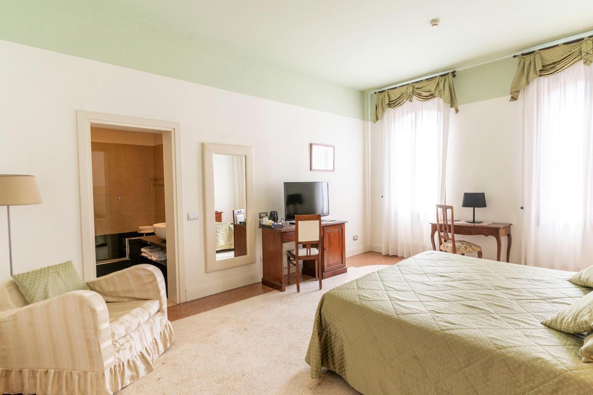 Superior Double or Twin Room