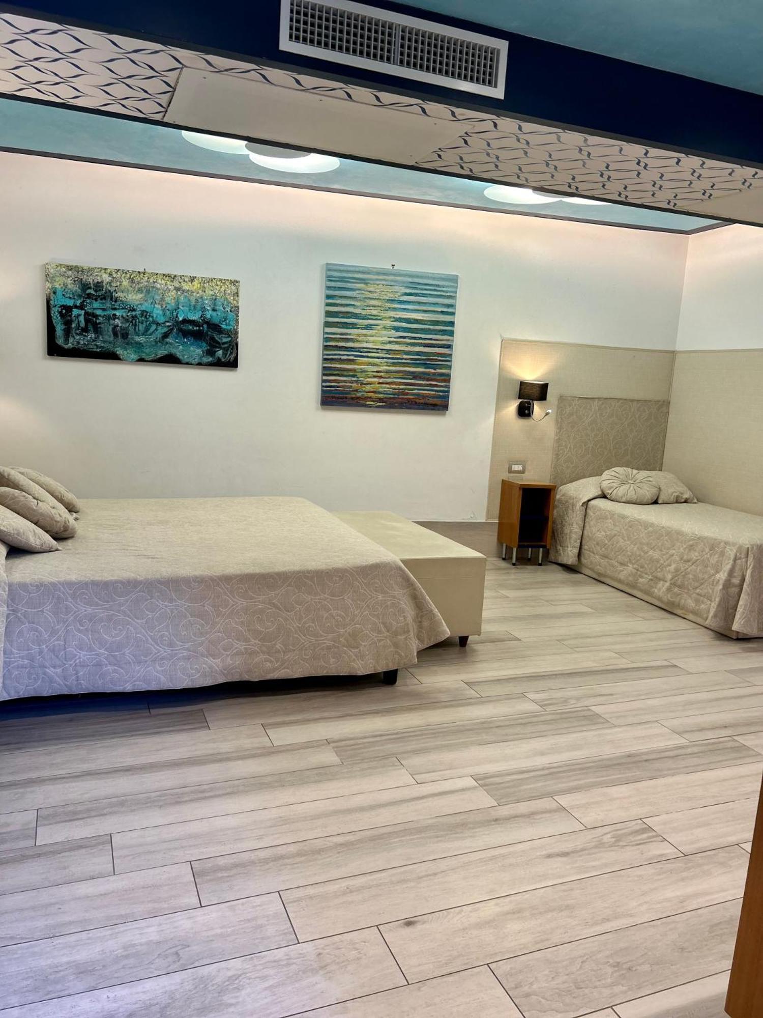 Classic Triple Room