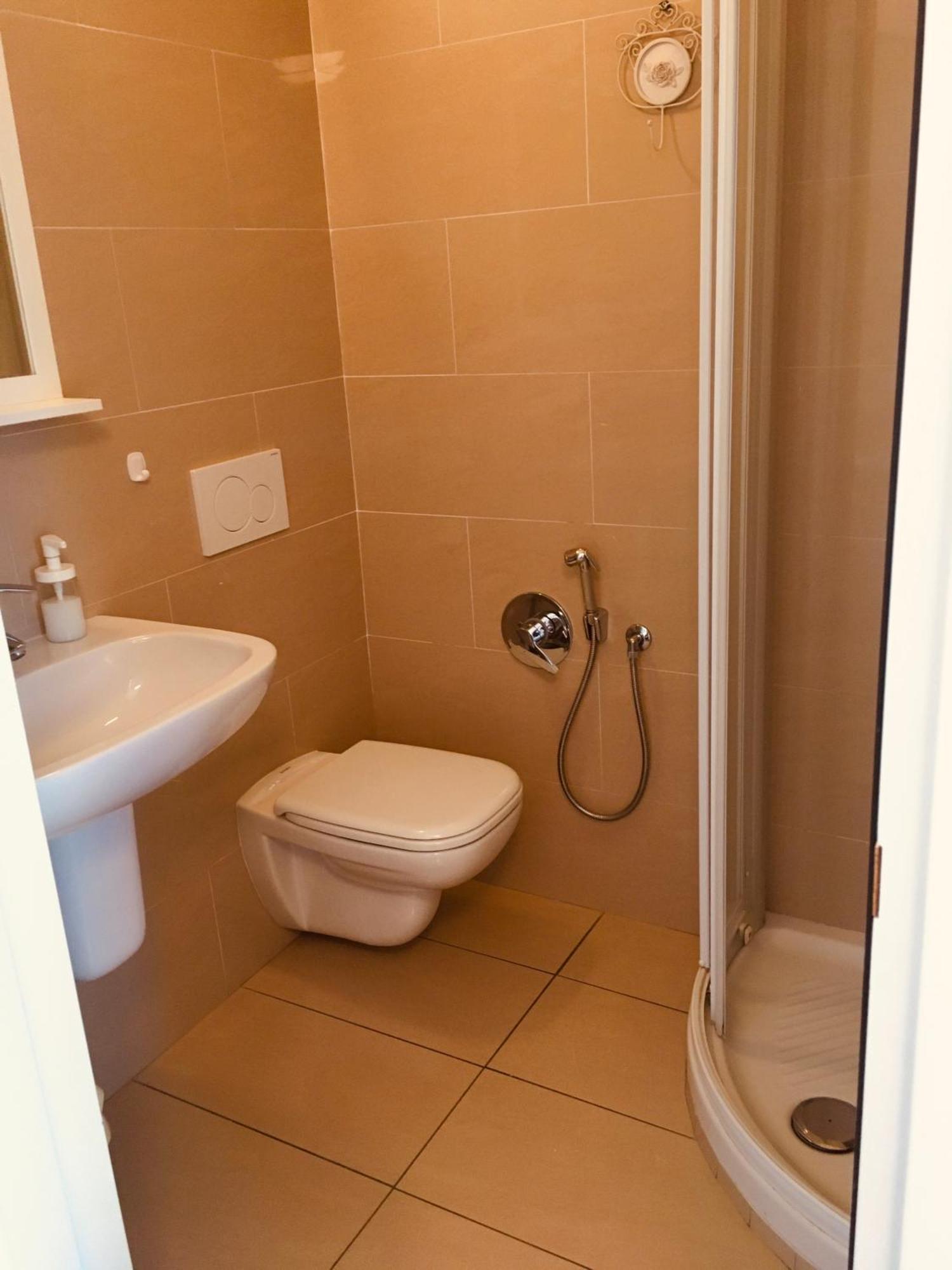 Double Room Lake View Terrace