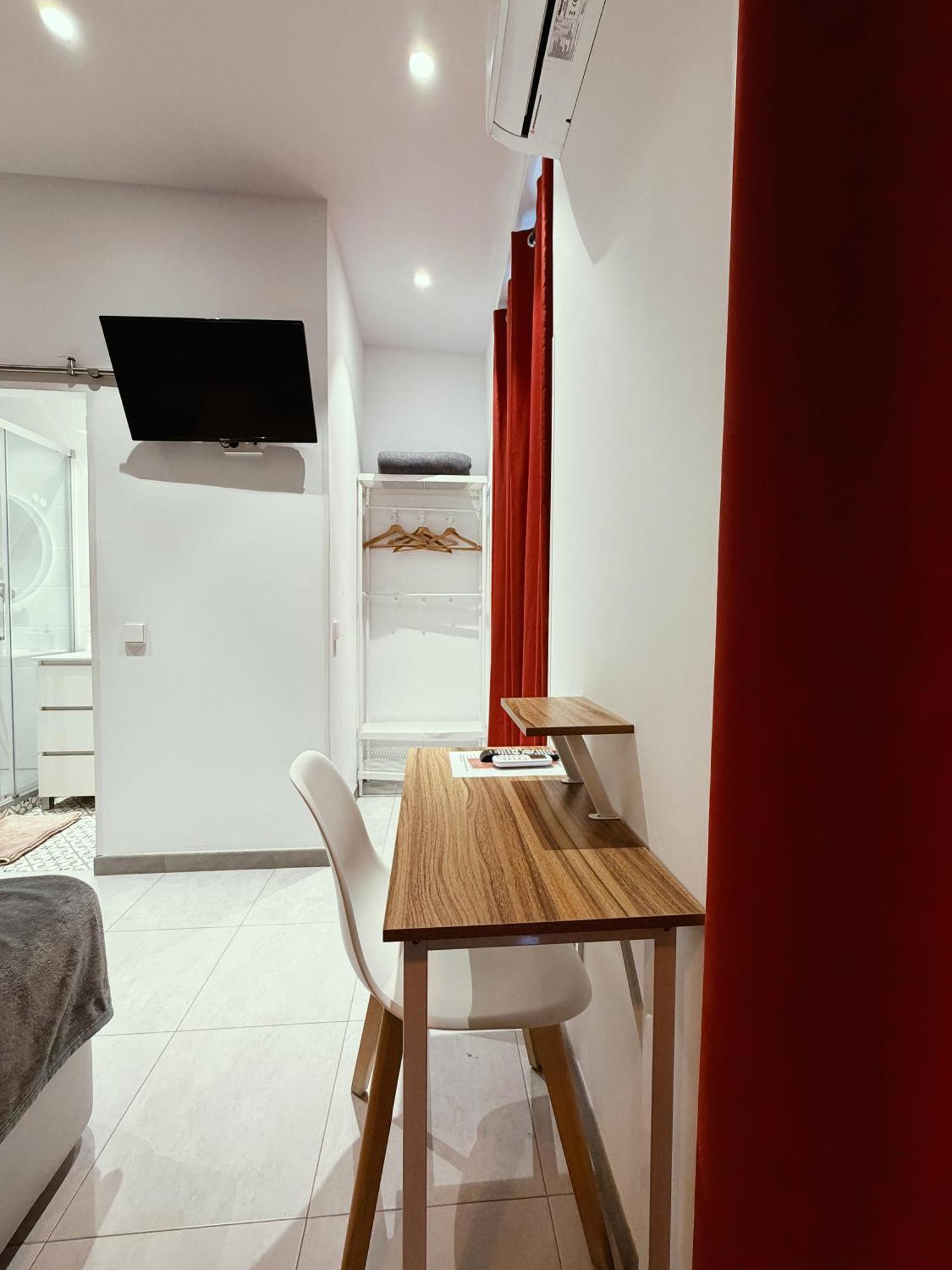 Superior Double Room Private Bathroom Balcony