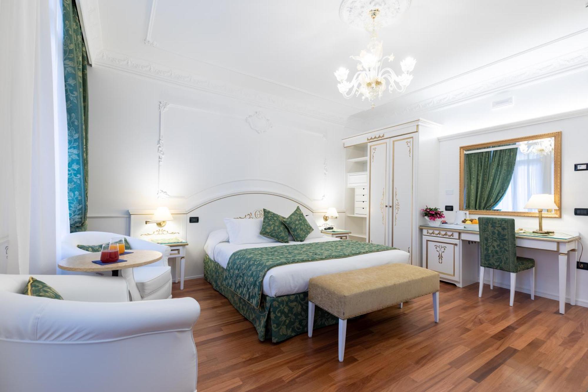Quadruple Room,1742861973:JPEG