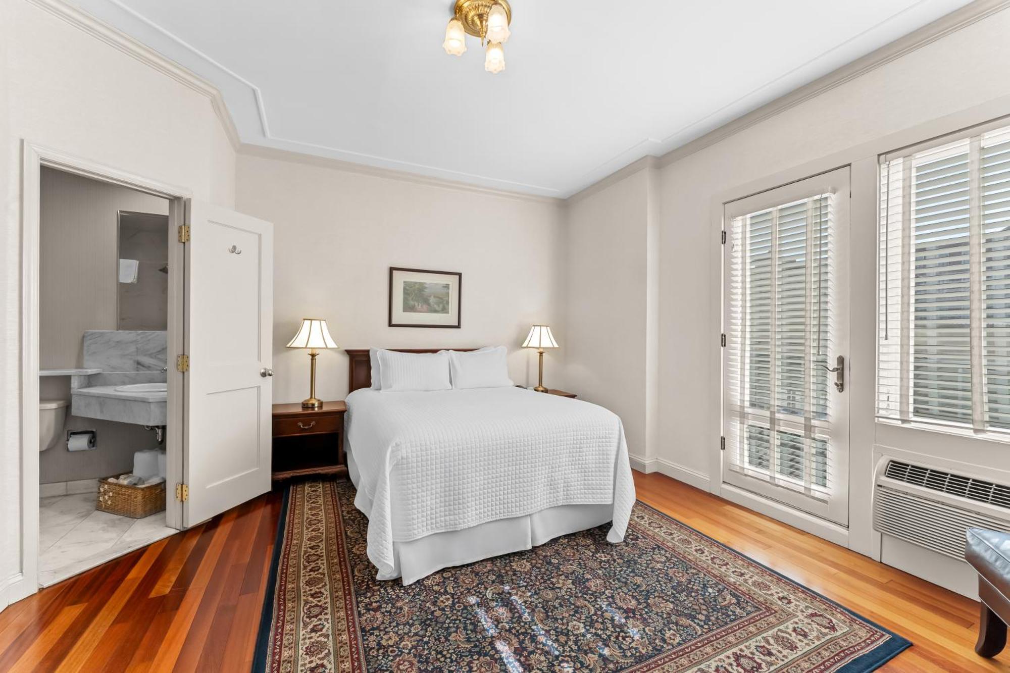 Queen Room Balcony