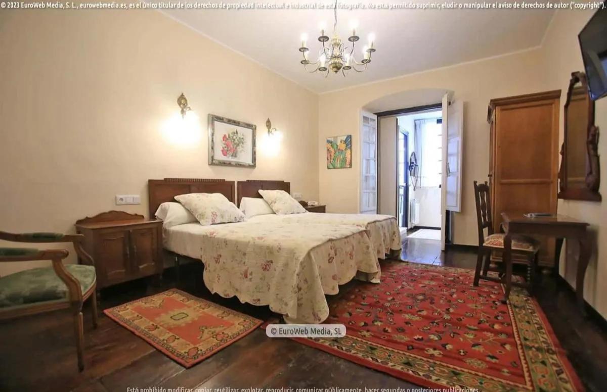 Standard Twin Room,1742878596:JPEG