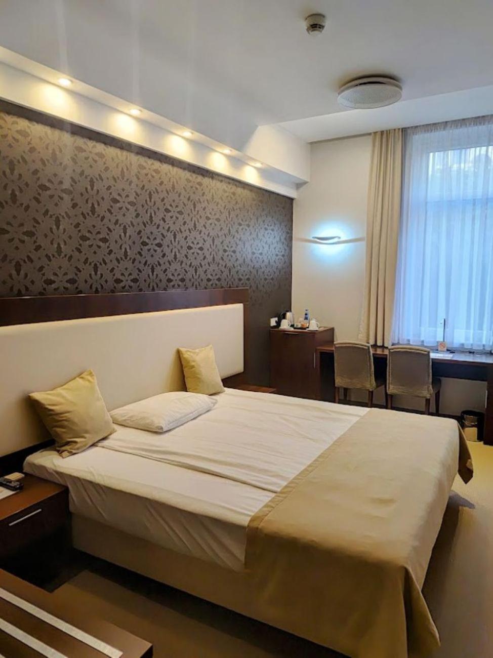 Small Double Room