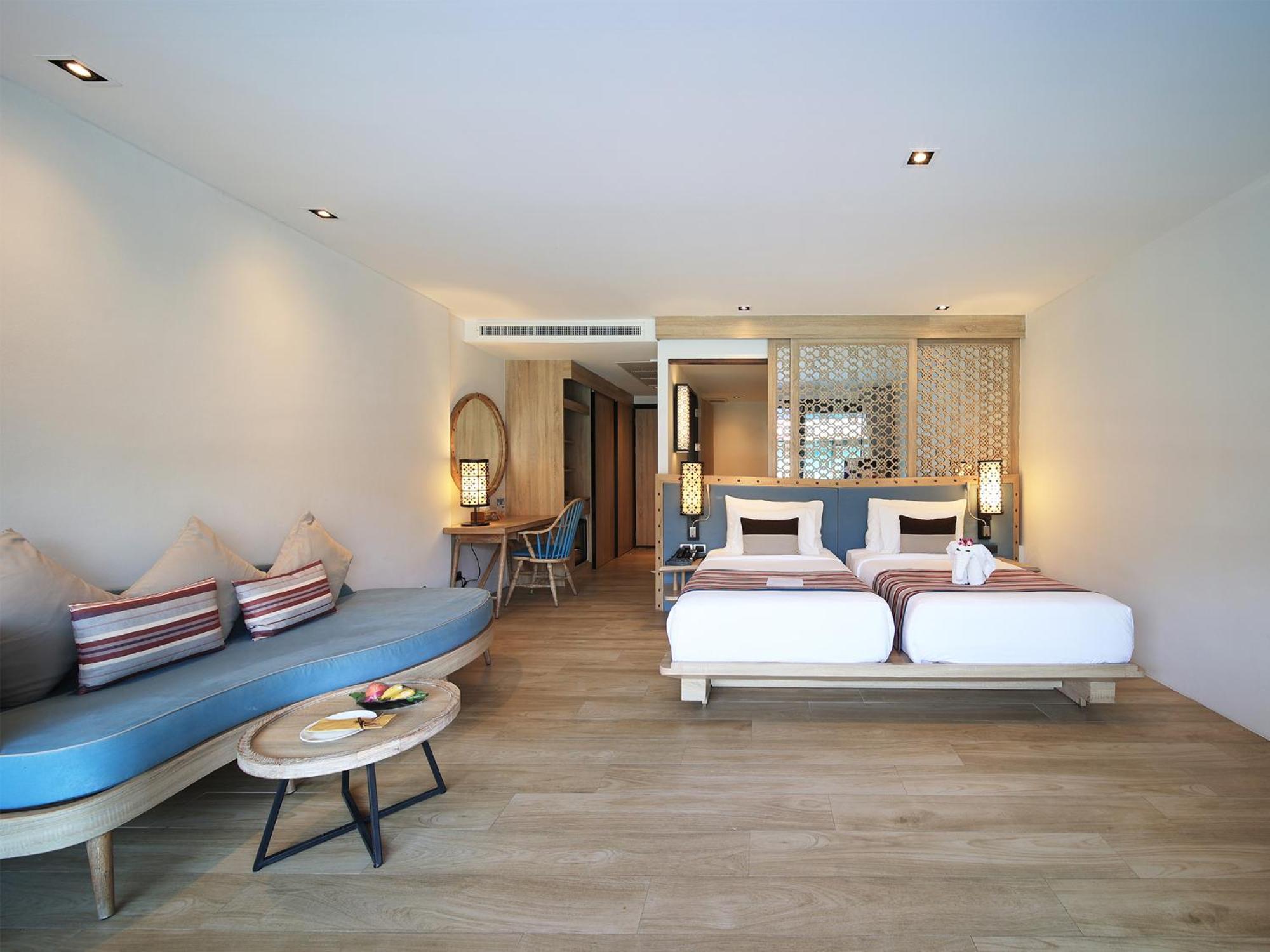 Deluxe Pool View Twin Room