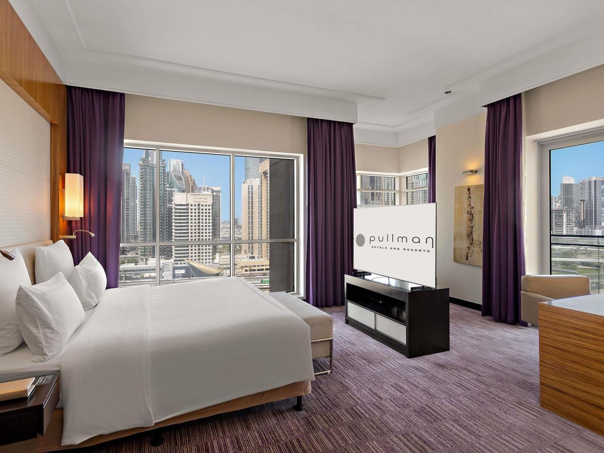 Deluxe Executive King Room,1739451719:JPEG