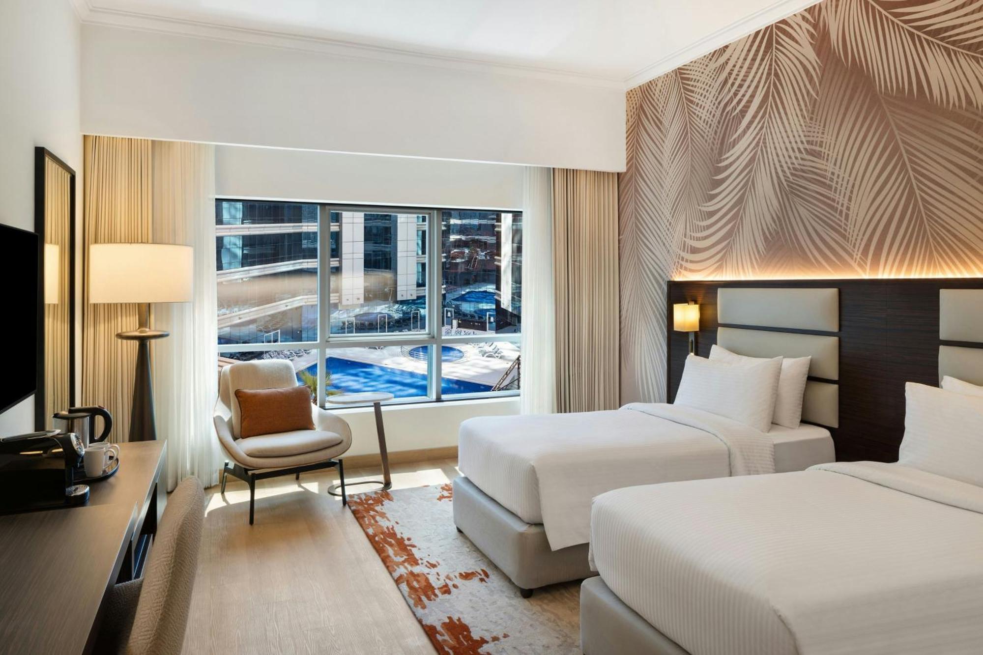 Deluxe Twin Room Pool View