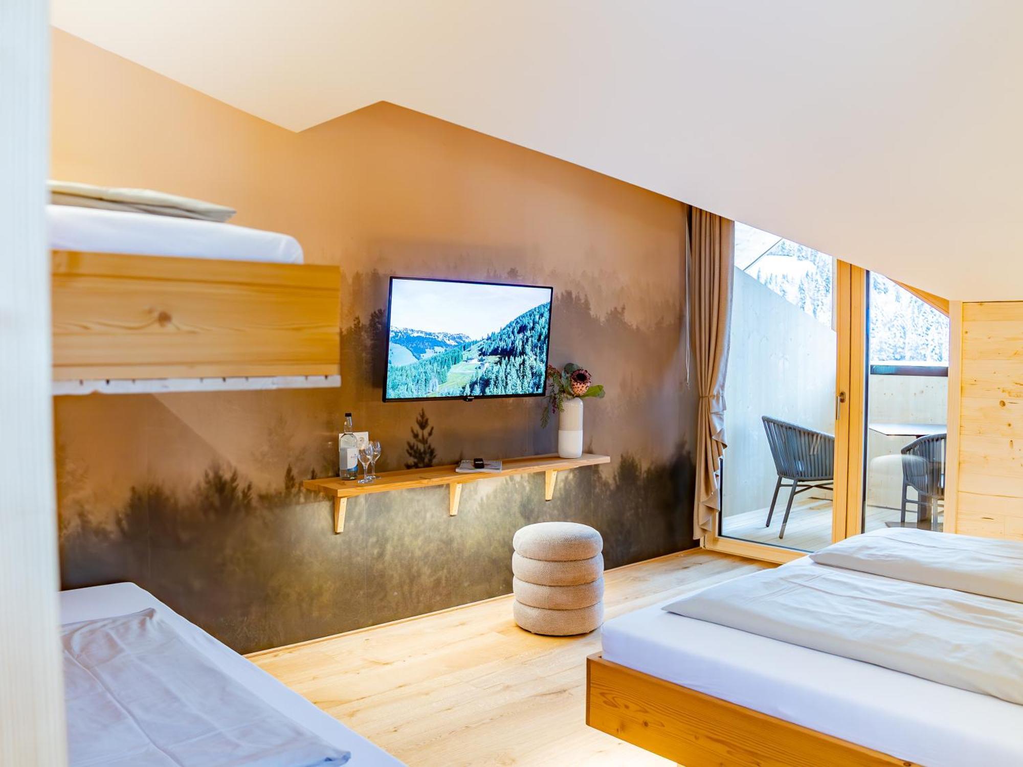 Premium Quadruple Room