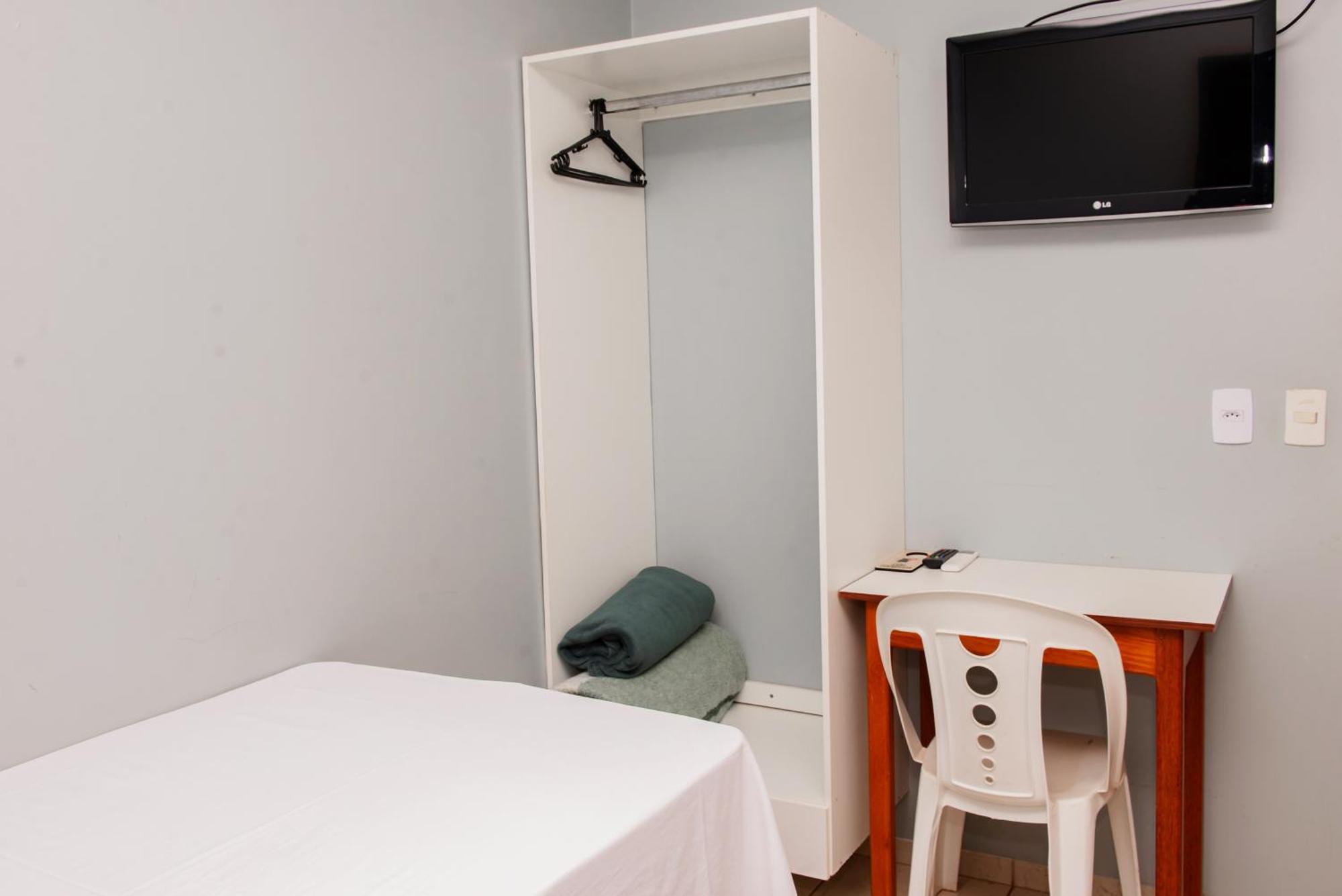 Single Room,1742926679:JPEG