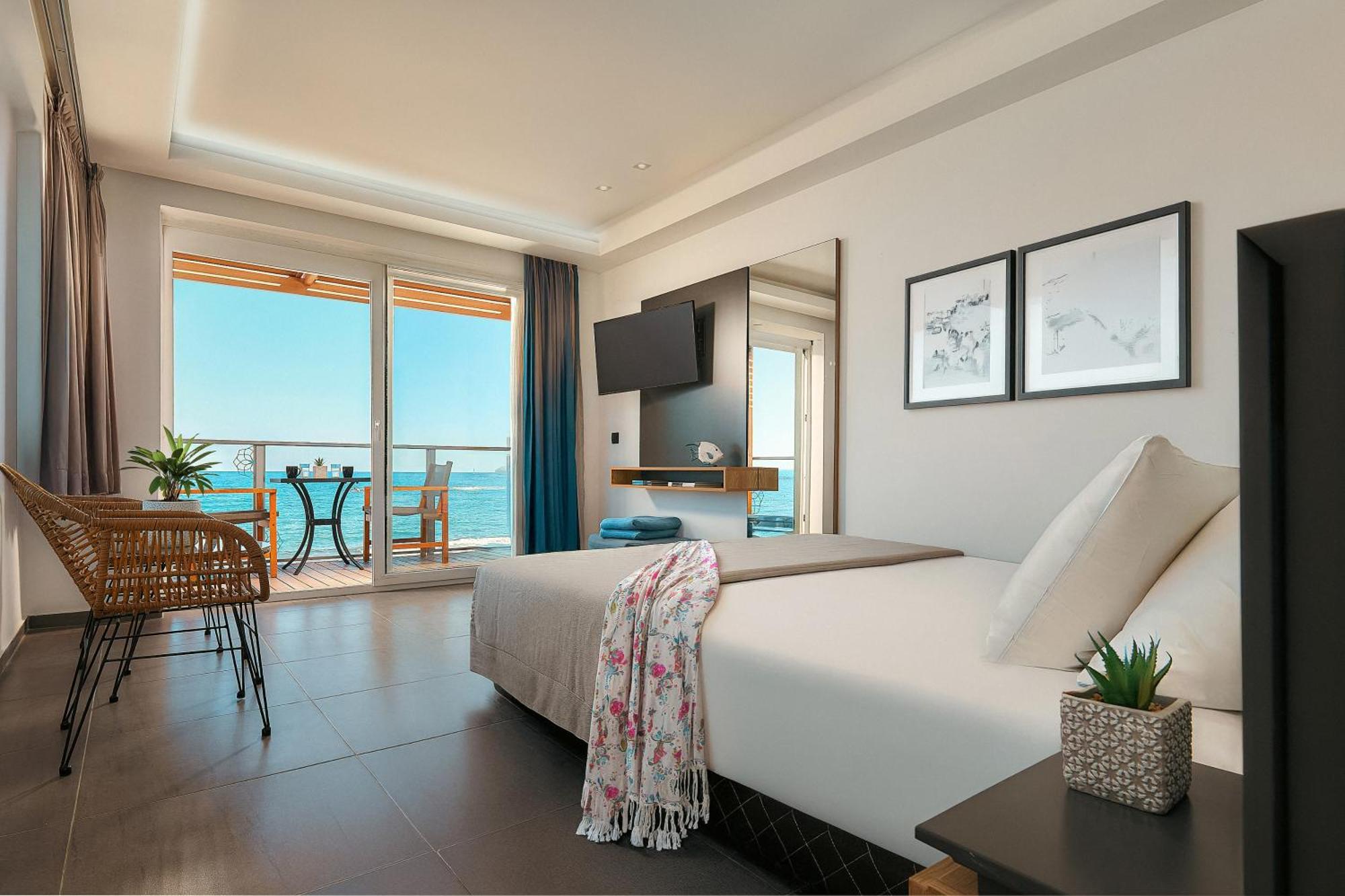 Junior Suite Sea Front