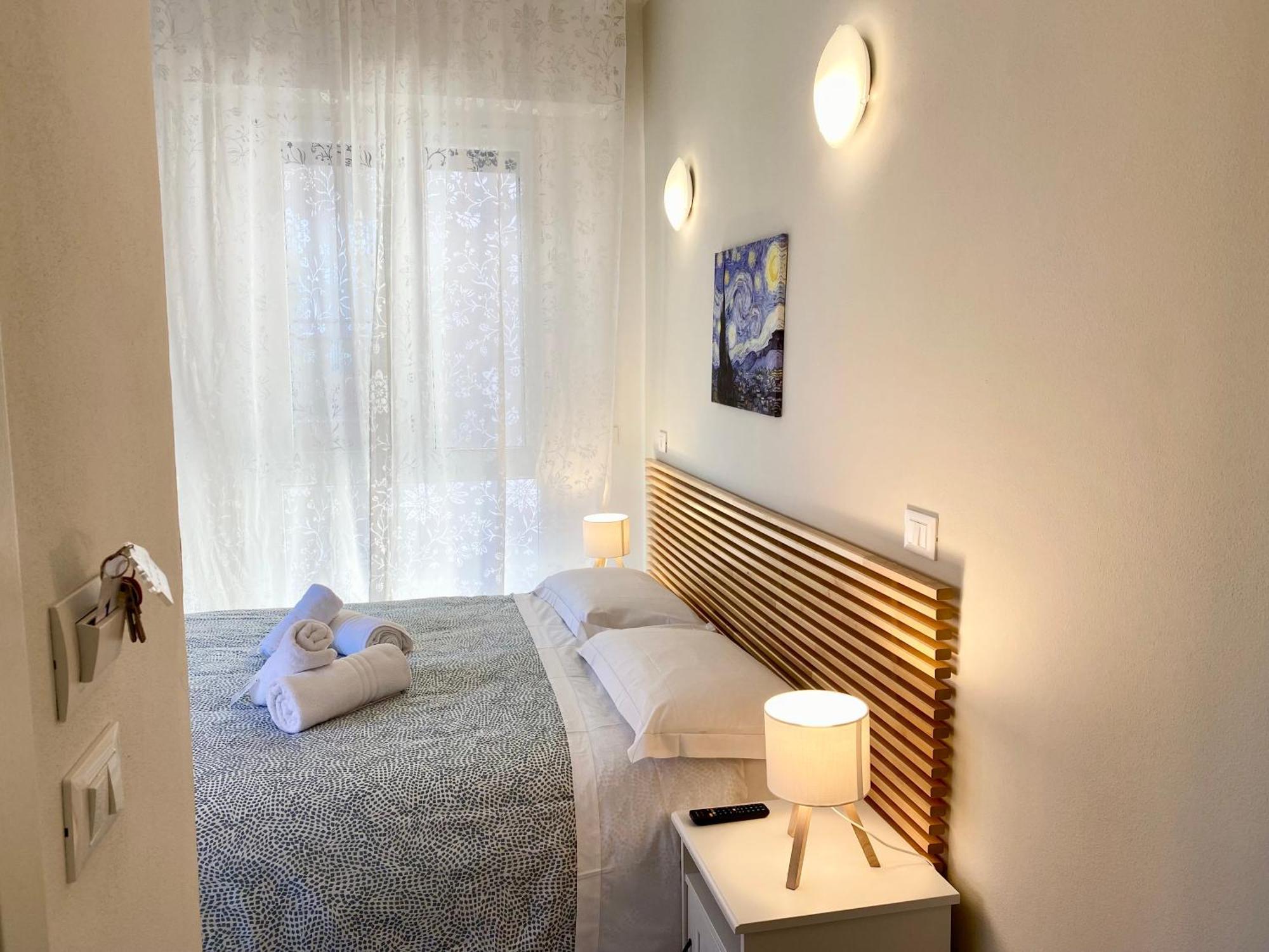 Double Room Private Bathroom